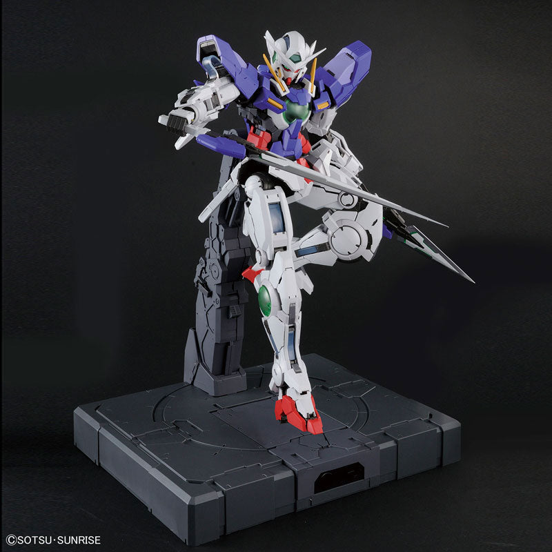 (Resale)PG 1/60 Gundam Exia Plastic Model