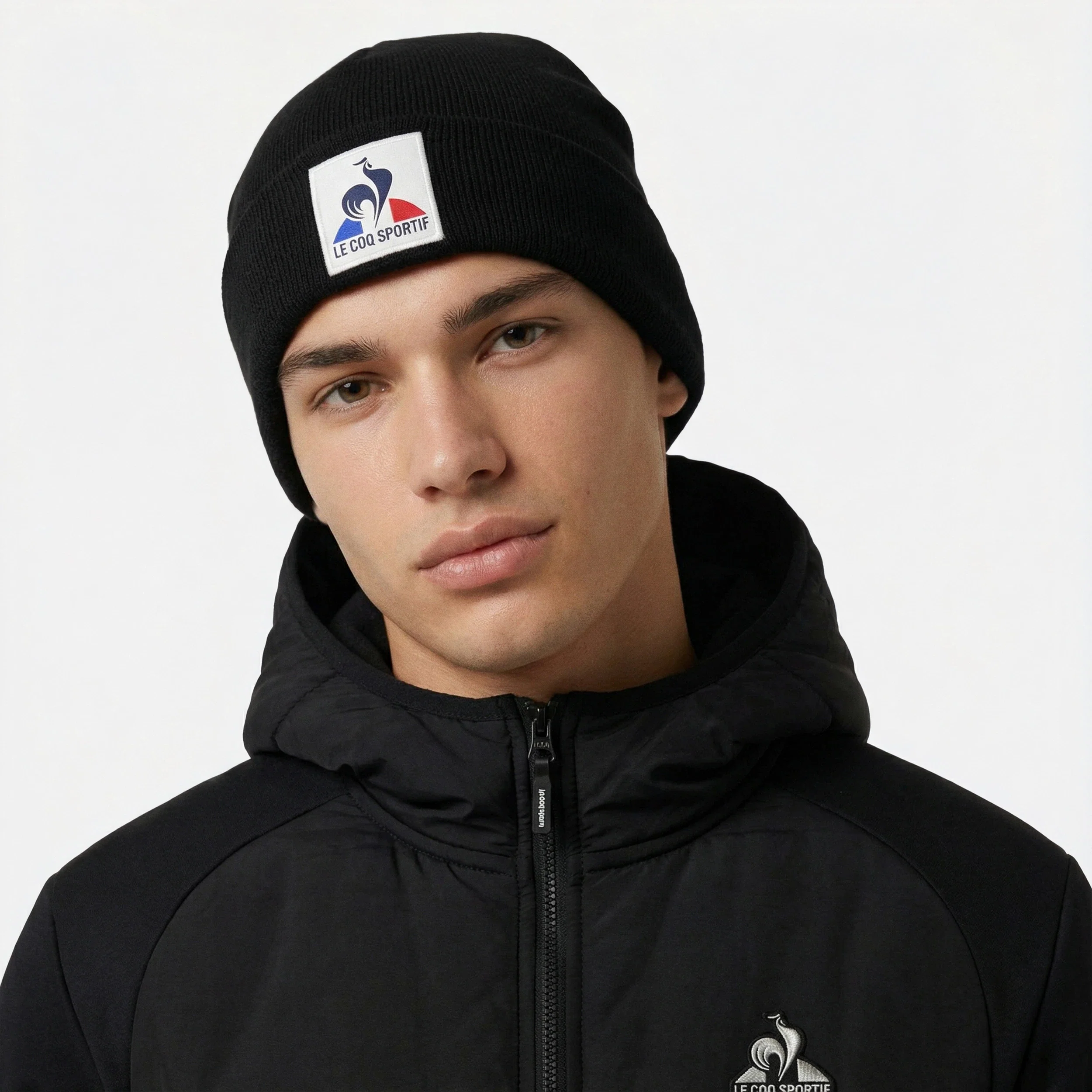 EssentielsMen's zip-up hooded sweatshirt                MEN'S SIZE GUIDE