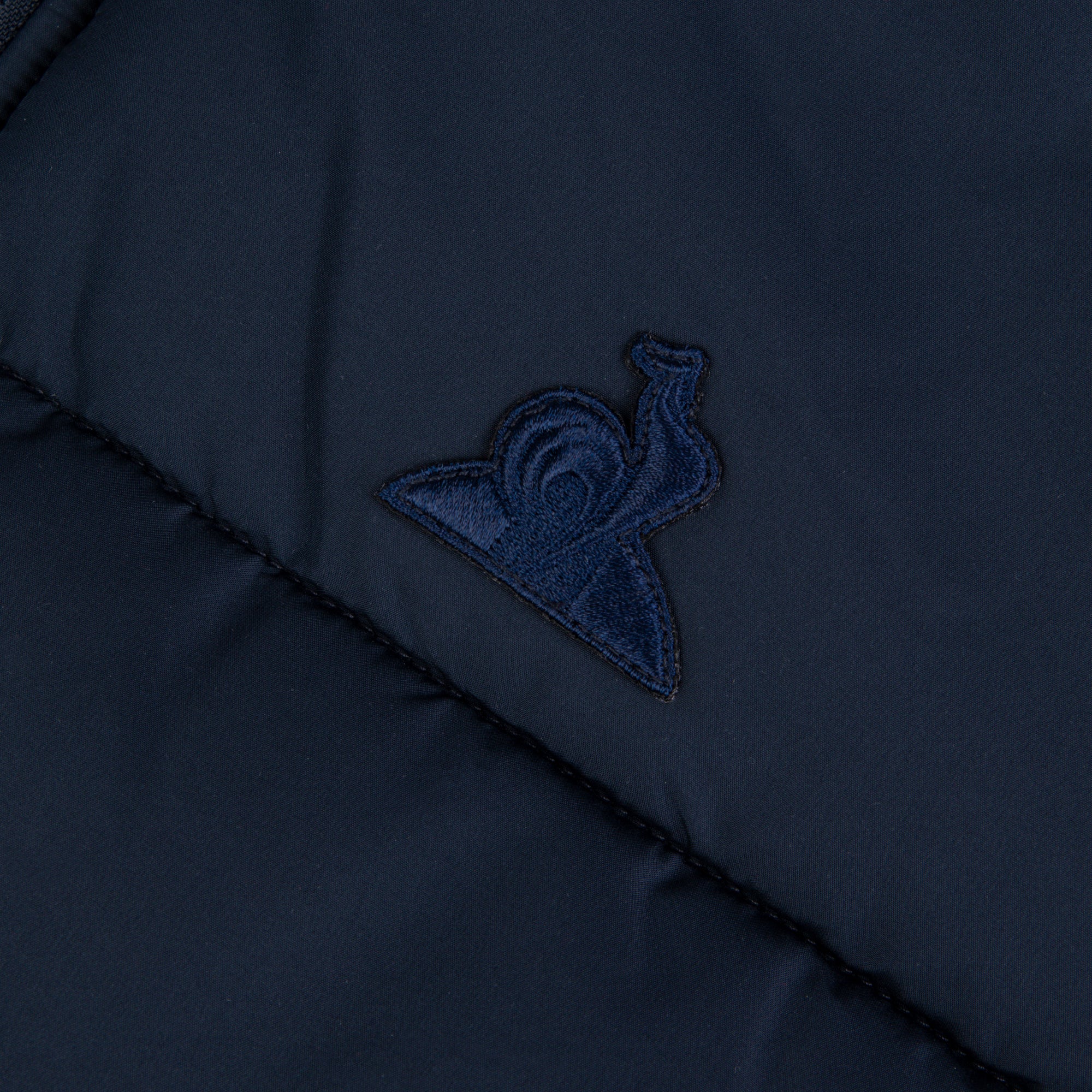 Ton sur tonMen's Sleeveless Down Jacket                MEN'S SIZE GUIDE