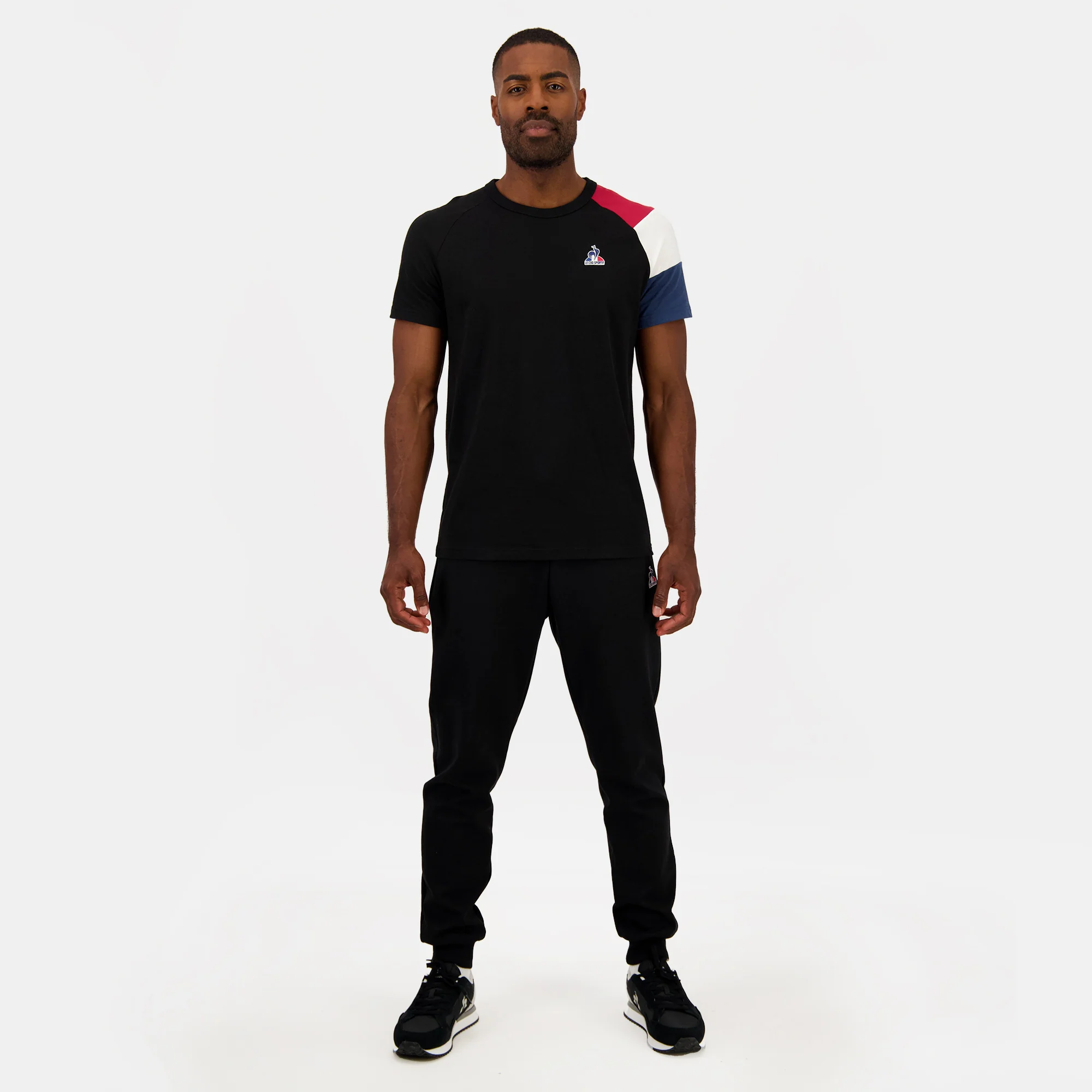 EssentielsMen's T-shirt                MEN'S SIZE GUIDE