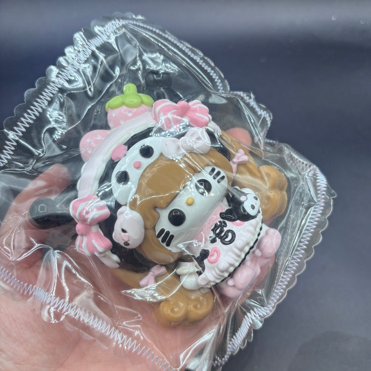 Kitty detailed Kuromi girl Taba