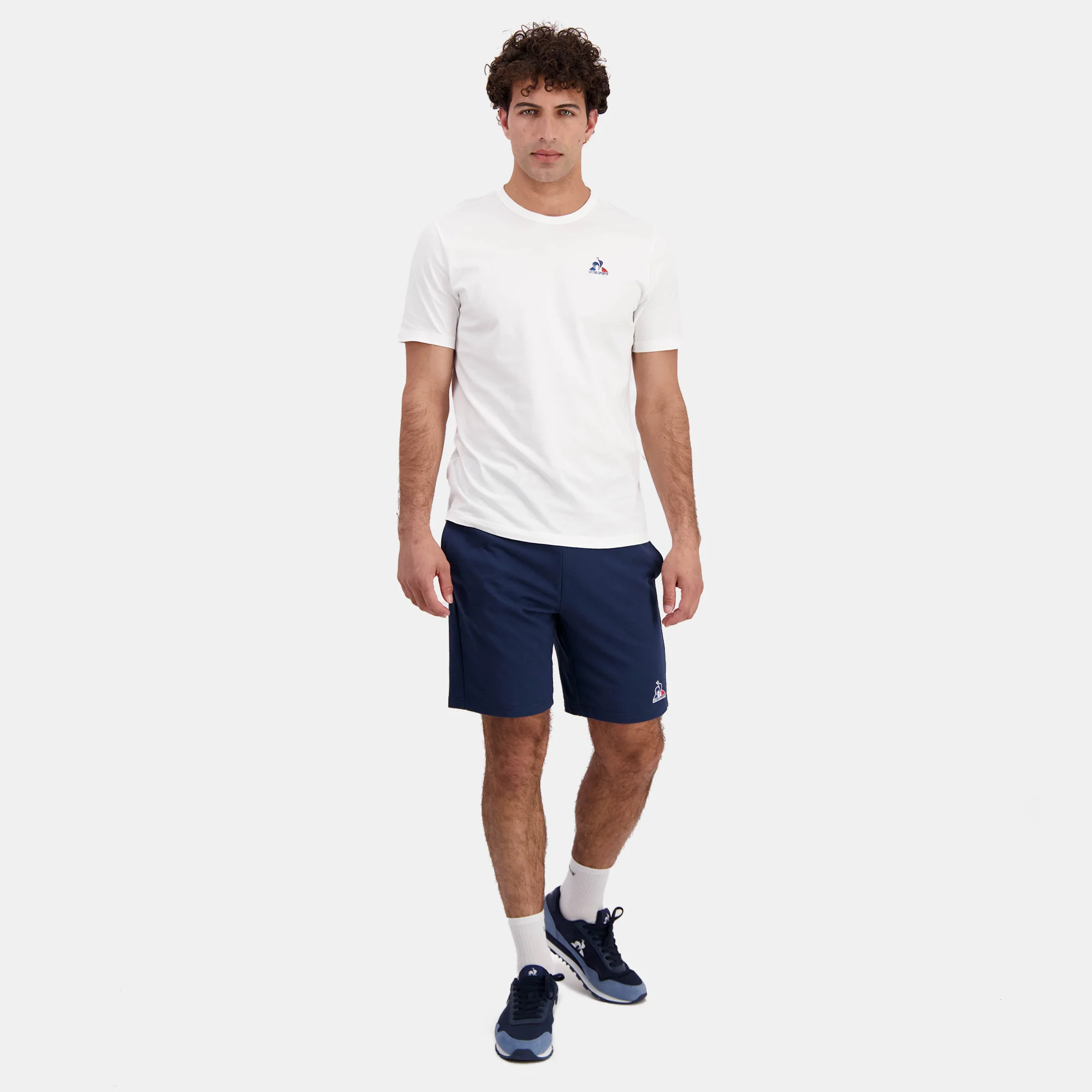 EssentielsMen's T-shirt                MEN'S SIZE GUIDE