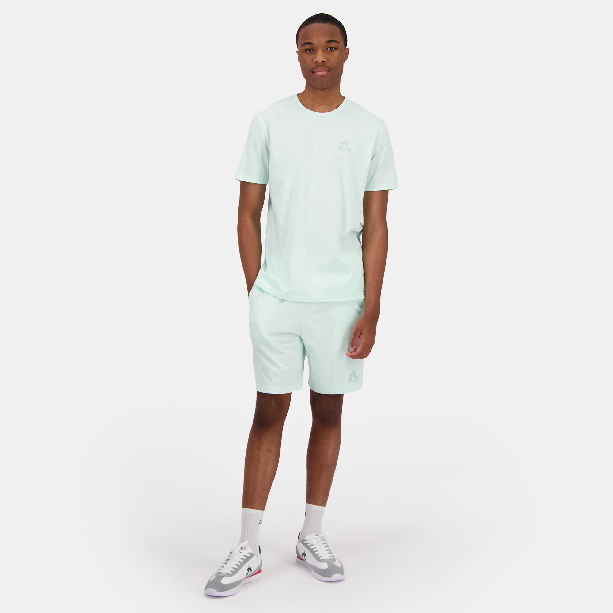 EssentielsMen's pastel green shorts                MEN'S SIZE GUIDE