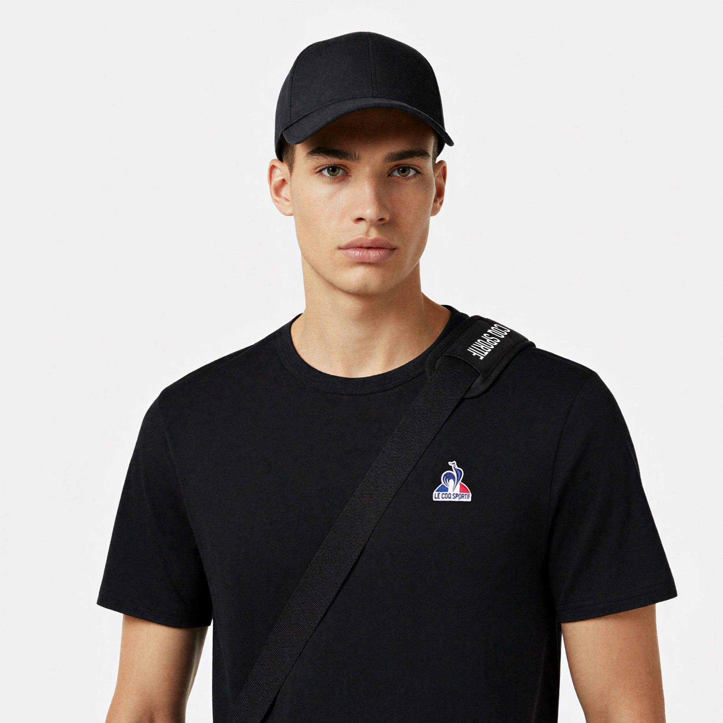 EssentielsMen's T-shirt                MEN'S SIZE GUIDE