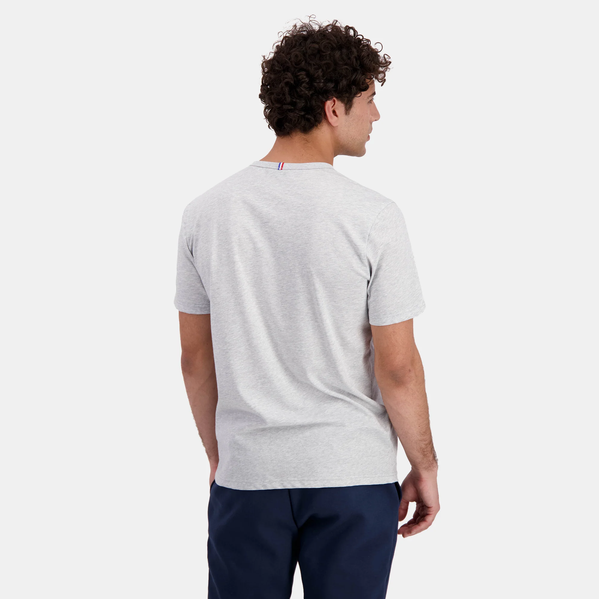 EssentielsMen's T-shirt                MEN'S SIZE GUIDE