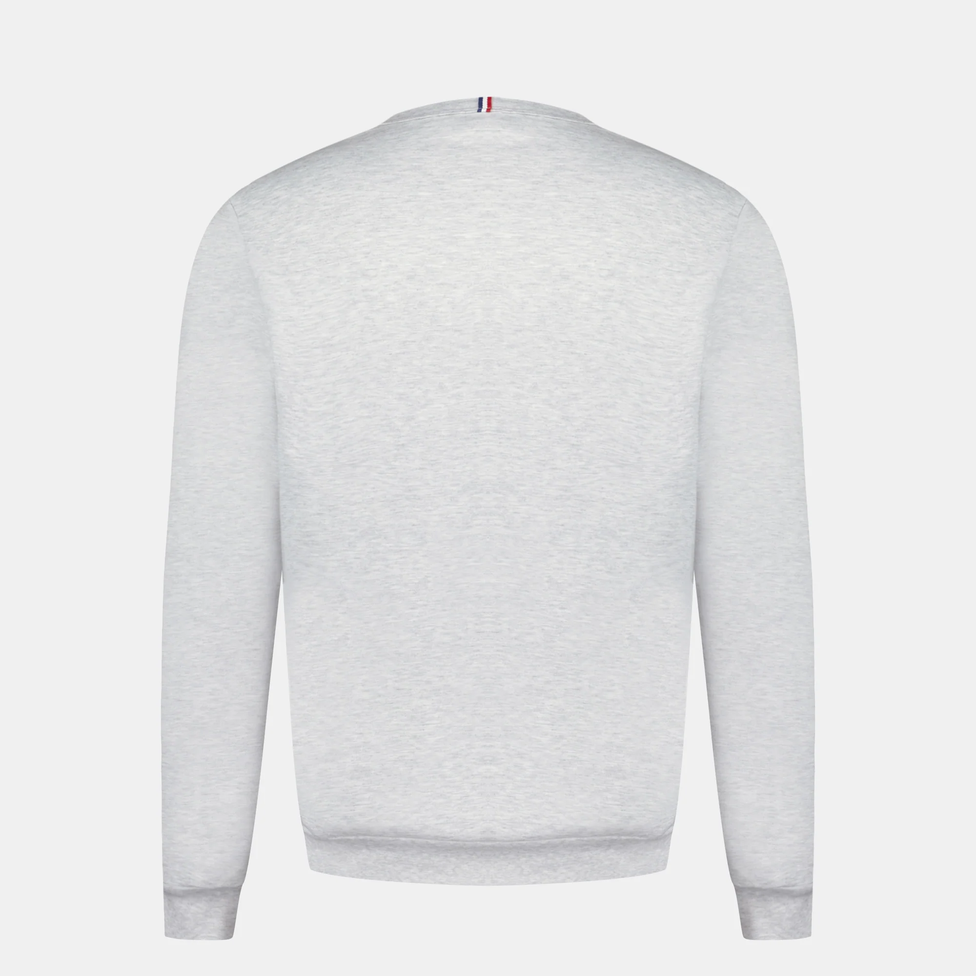 EssentielsMen's round neck sweatshirt                MEN'S SIZE GUIDE