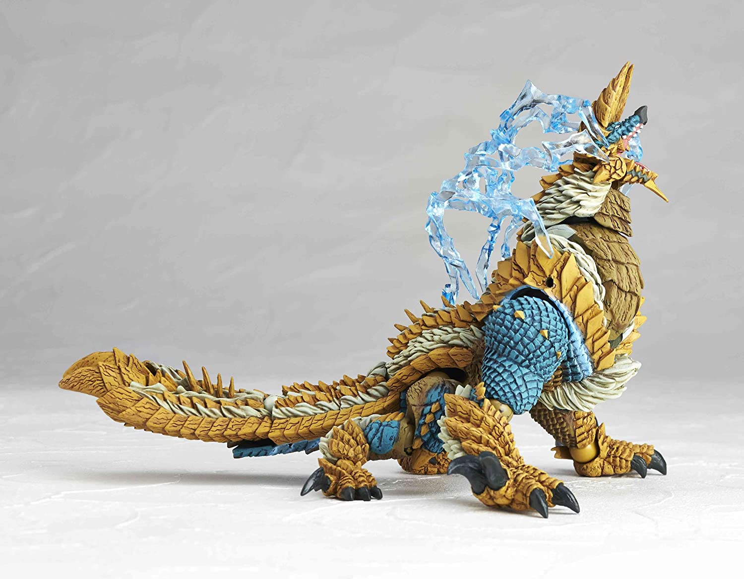 Revoltech Yamaguchi No.135 Monster Hunter - Zinogre