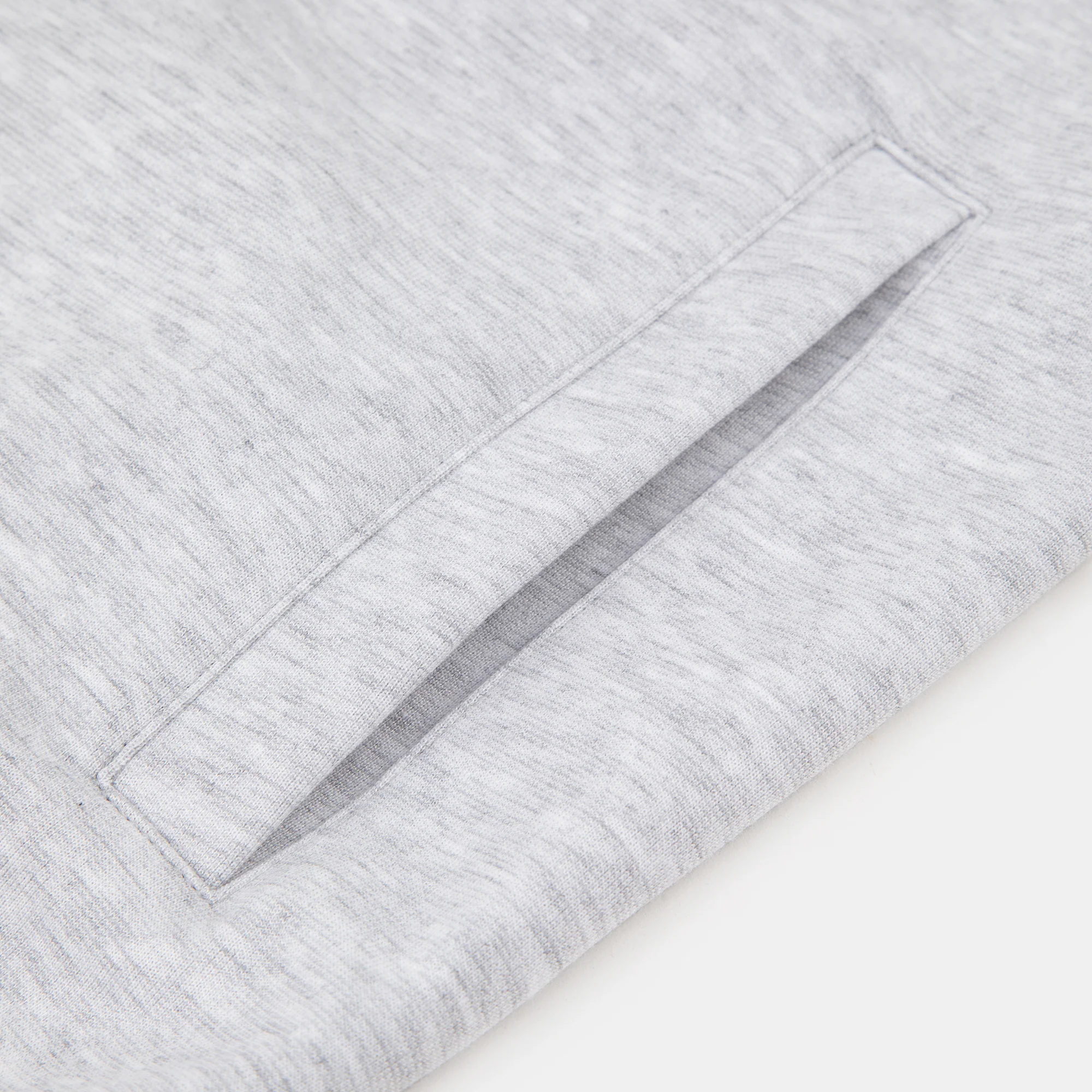 EssentielsMen's zipped sweatshirt                MEN'S SIZE GUIDE