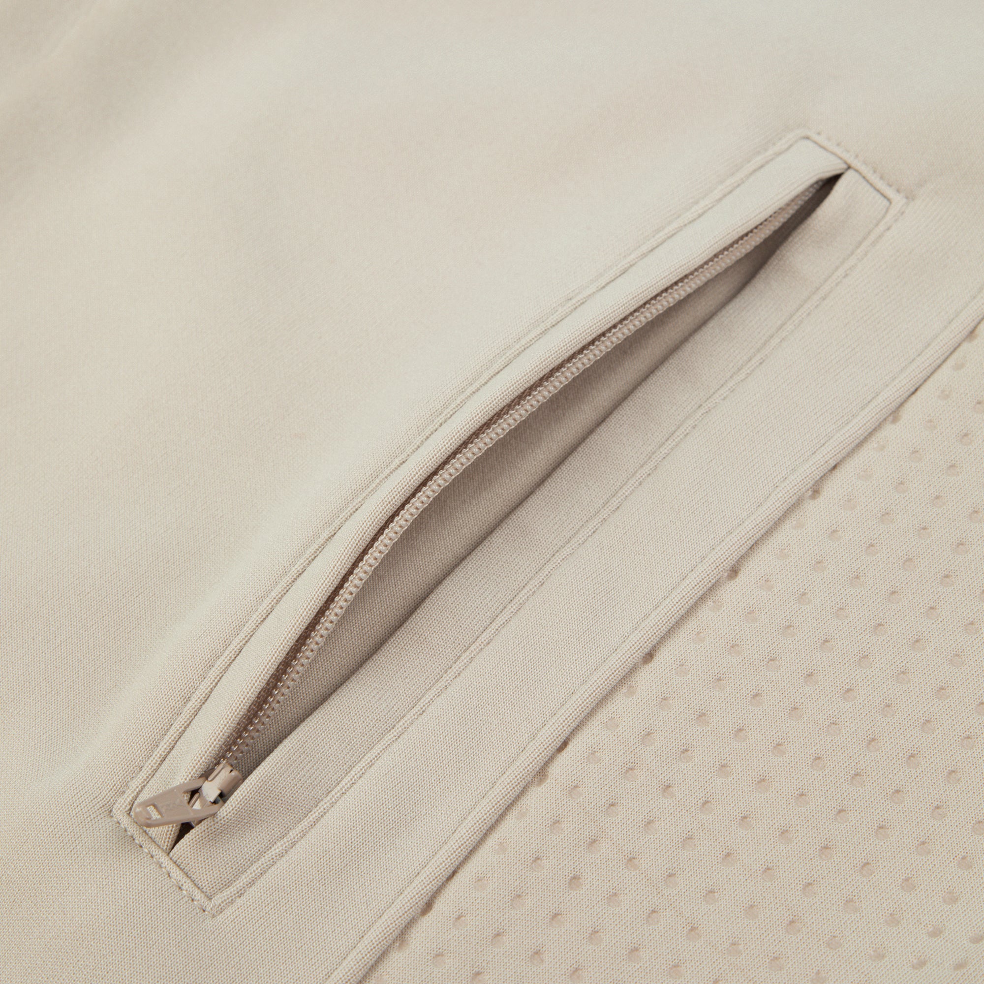 Coq d'OrMen's zipped sweatshirt                MEN'S SIZE GUIDE