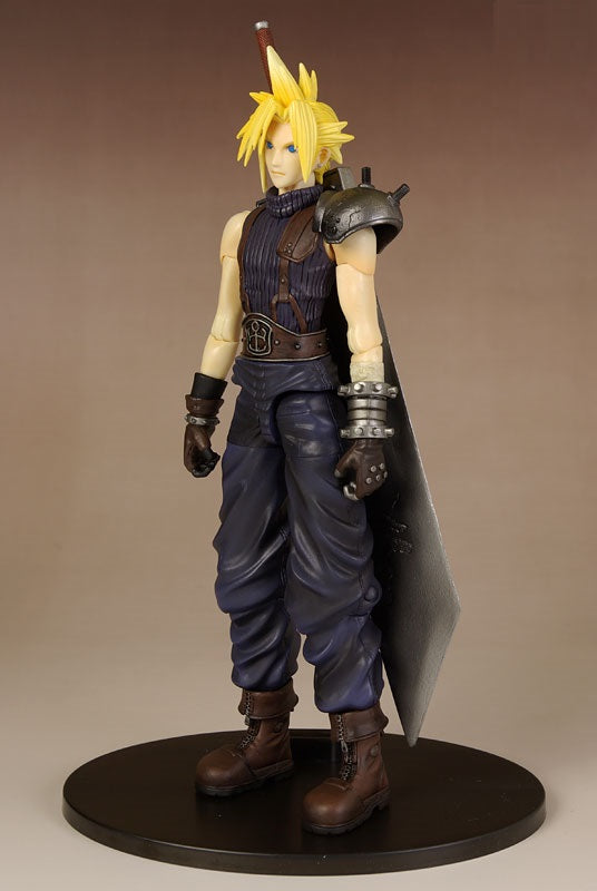 Final Fantasy VII - Play Arts: Cloud Strife