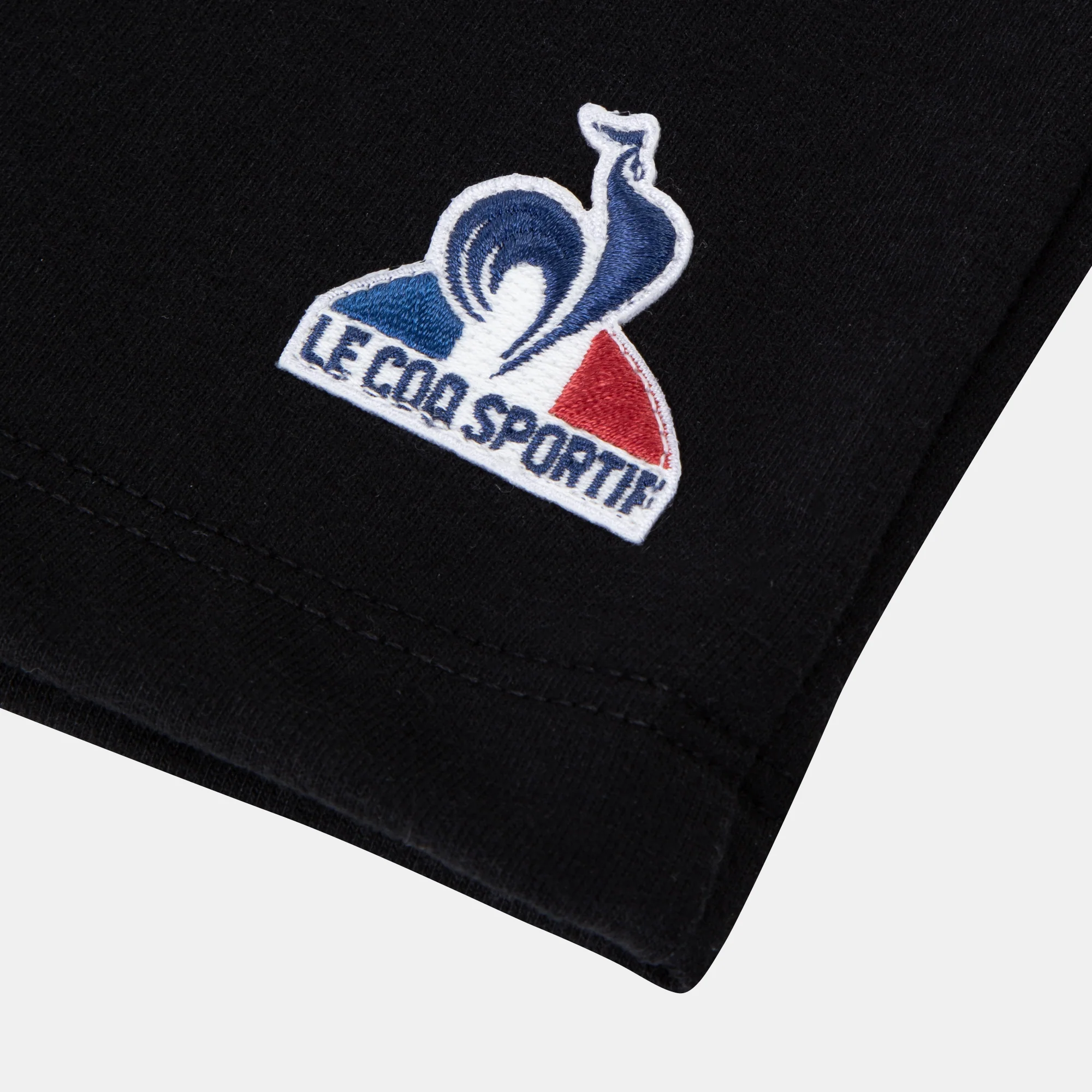 EssentielsWomen's Shorts                WOMEN'S SIZE GUIDE