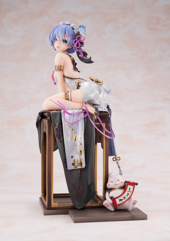 Re:ZERO -Starting Life in Another World- Rem: Graceful beauty Ver. 1/7 Complete Figure