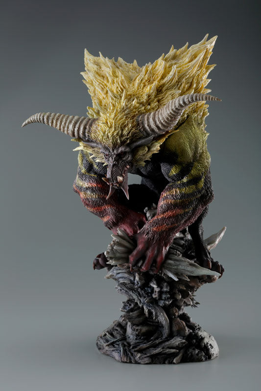 Capcom Figure Builder Creator's Model Gold Lion Furious Rajang [Reproduction Edition]