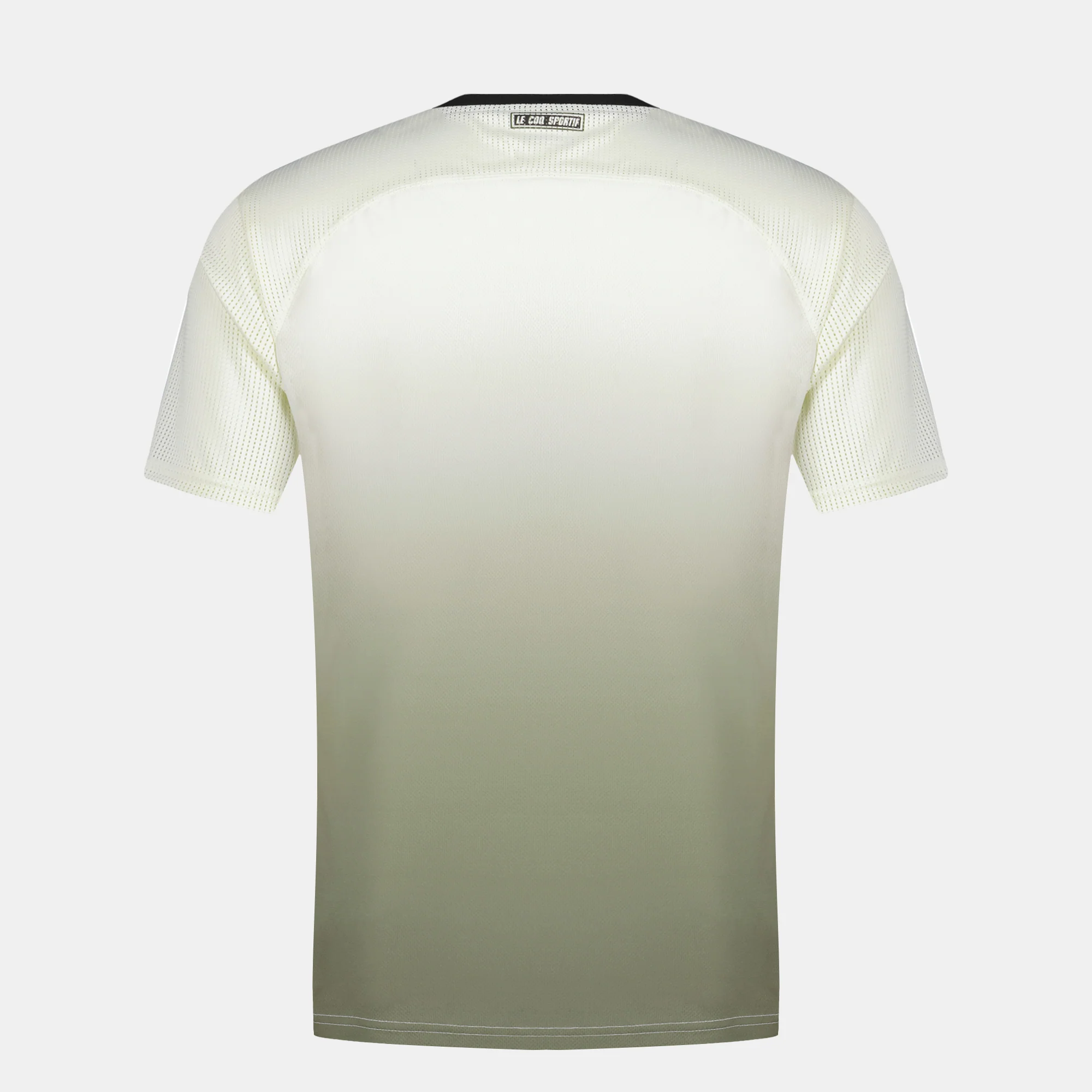 TrainingMen's T-shirt                MEN'S SIZE GUIDE