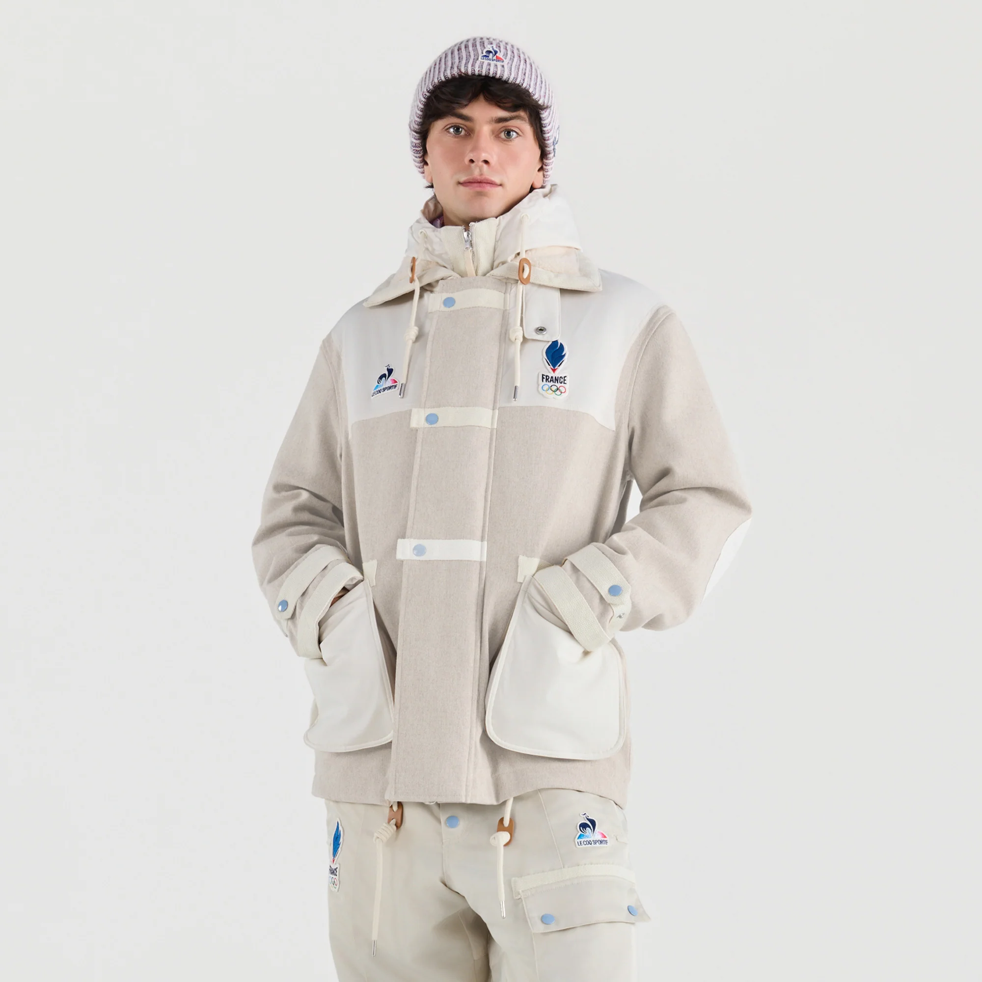 French Olympic TeamUnisex Podium coat with removable hood                MEN'S SIZE GUIDE