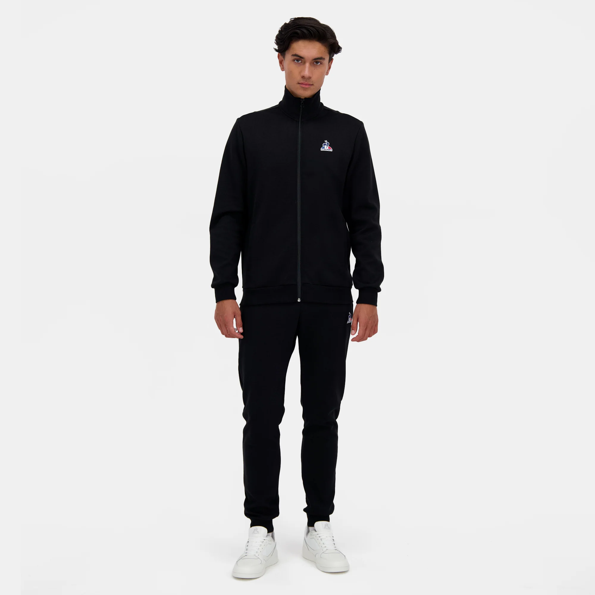 EssentielsMen's zipped sweatshirt                MEN'S SIZE GUIDE