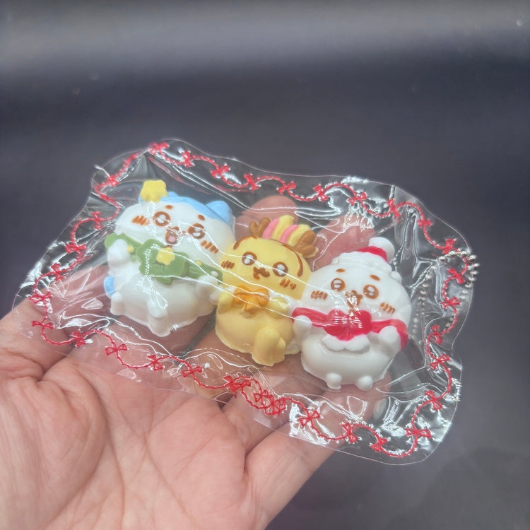 Super cute pack of 3 detailed cw taba squishy