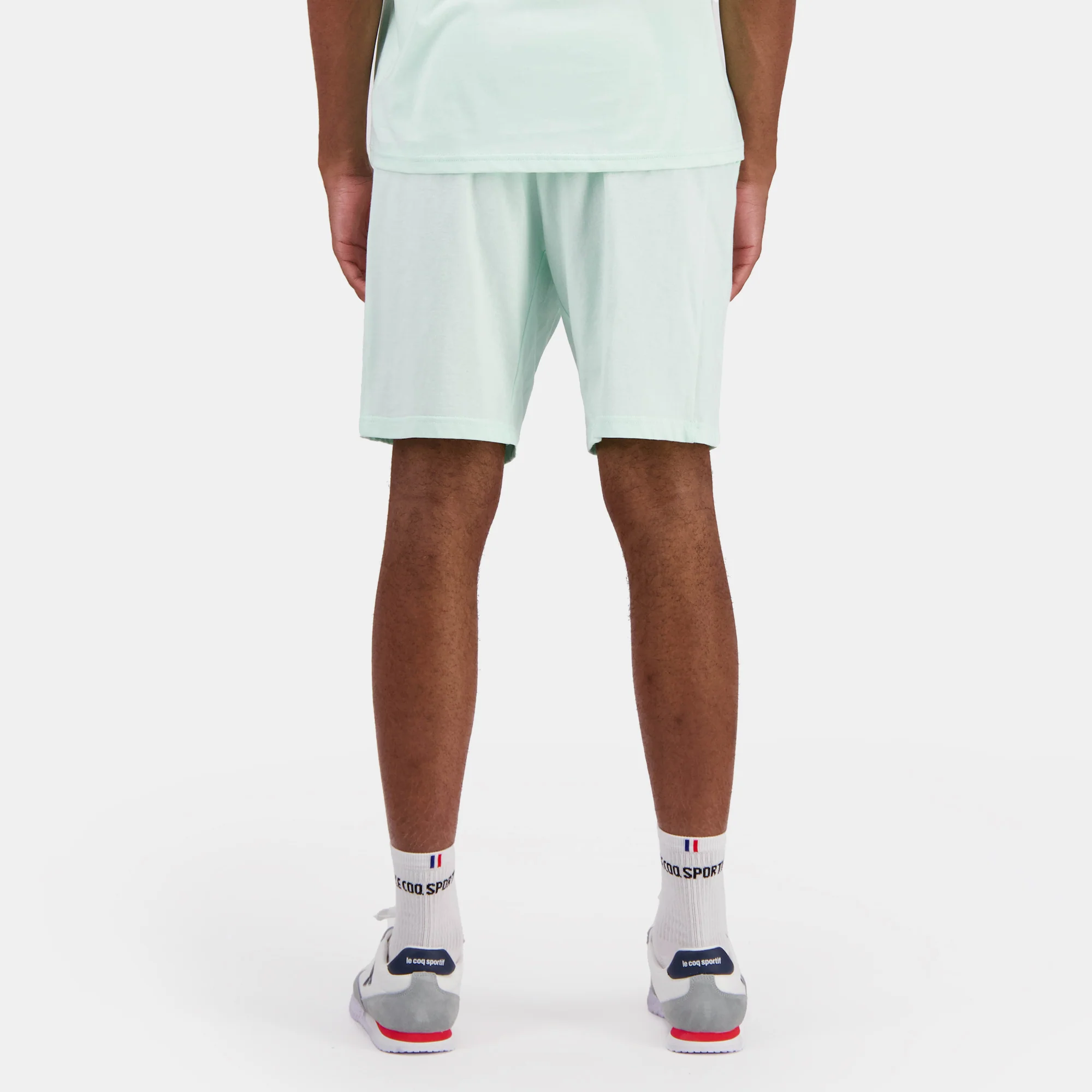 EssentielsMen's pastel green shorts                MEN'S SIZE GUIDE