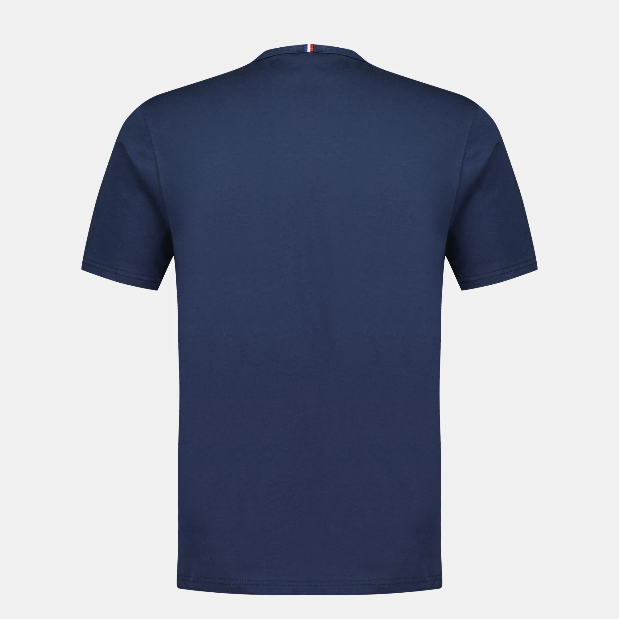 EssentielsMen's T-shirt                MEN'S SIZE GUIDE
