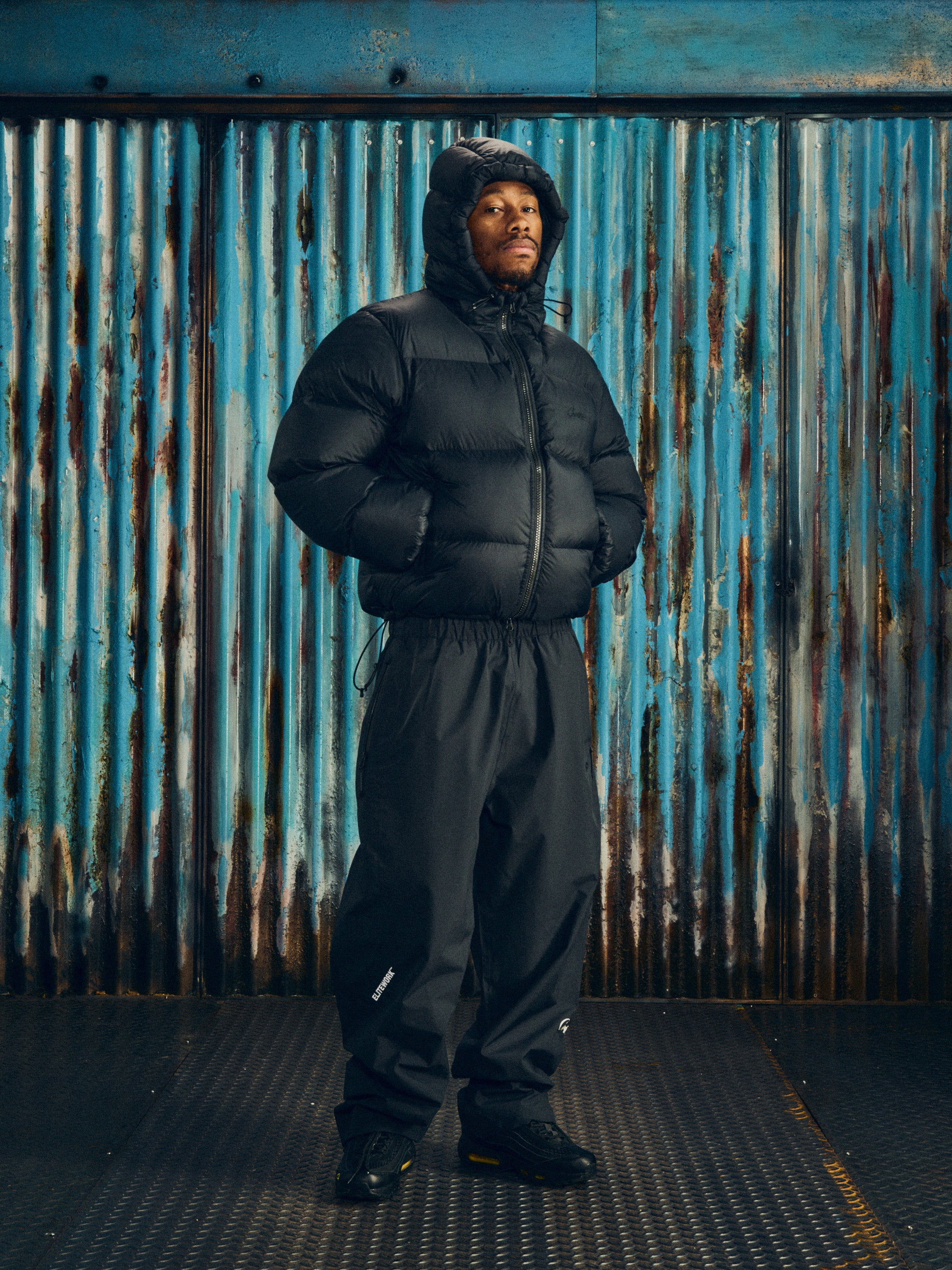BOLO DOWN JACKET [TRIPLE BLACK]