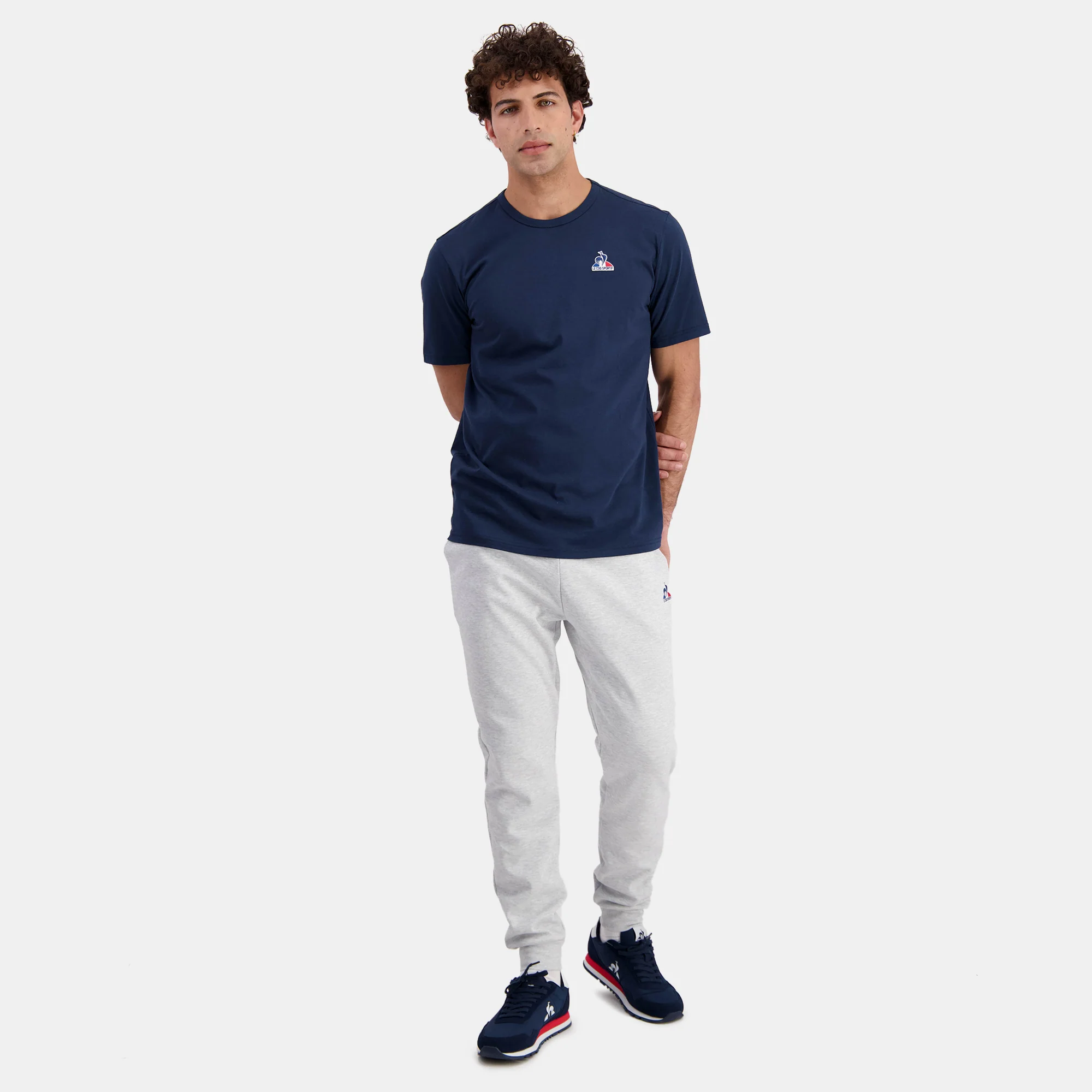 EssentielsMen's T-shirt                MEN'S SIZE GUIDE