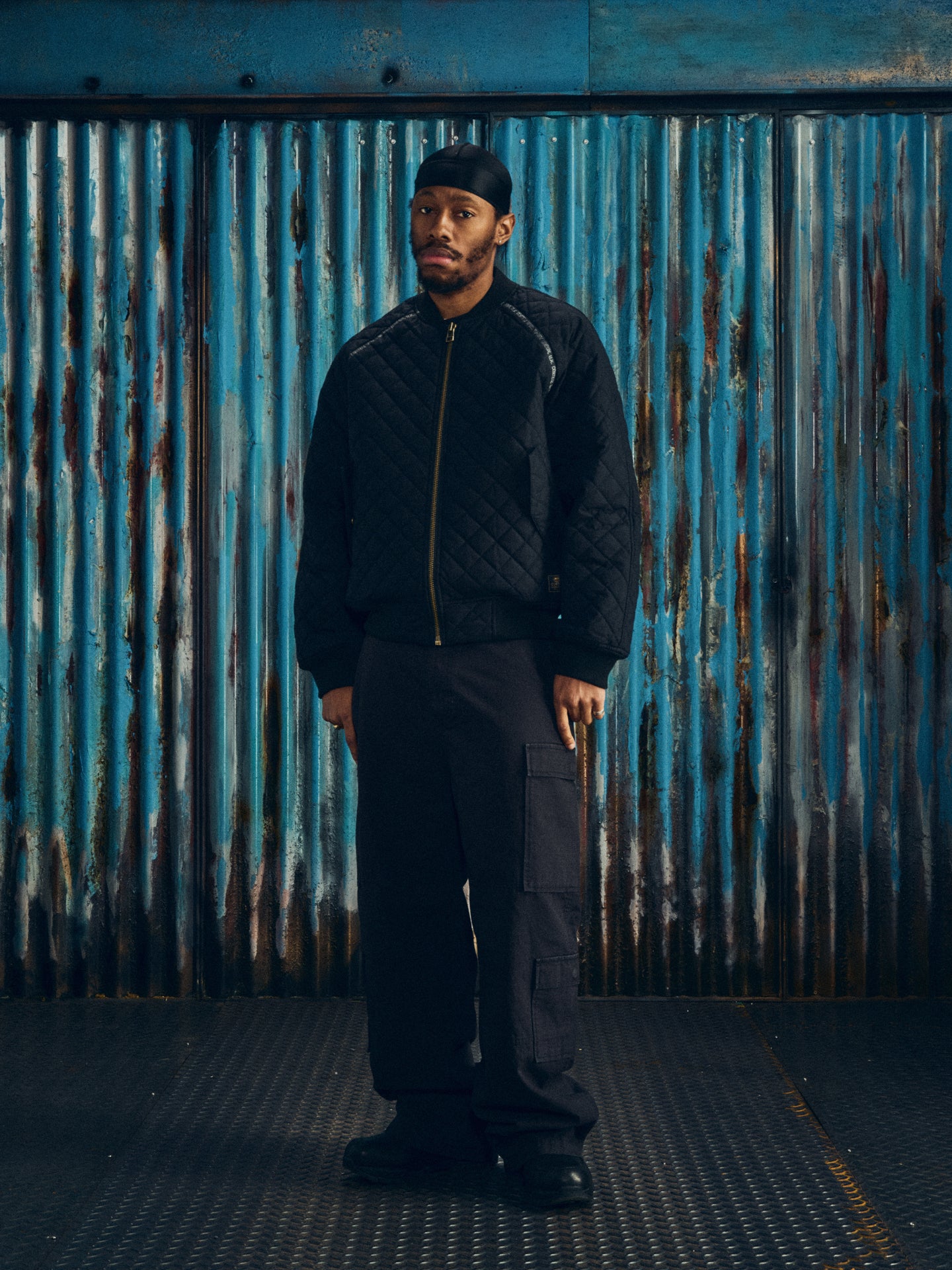 QUILTED EXCHANGE BOMBER [BLACK]