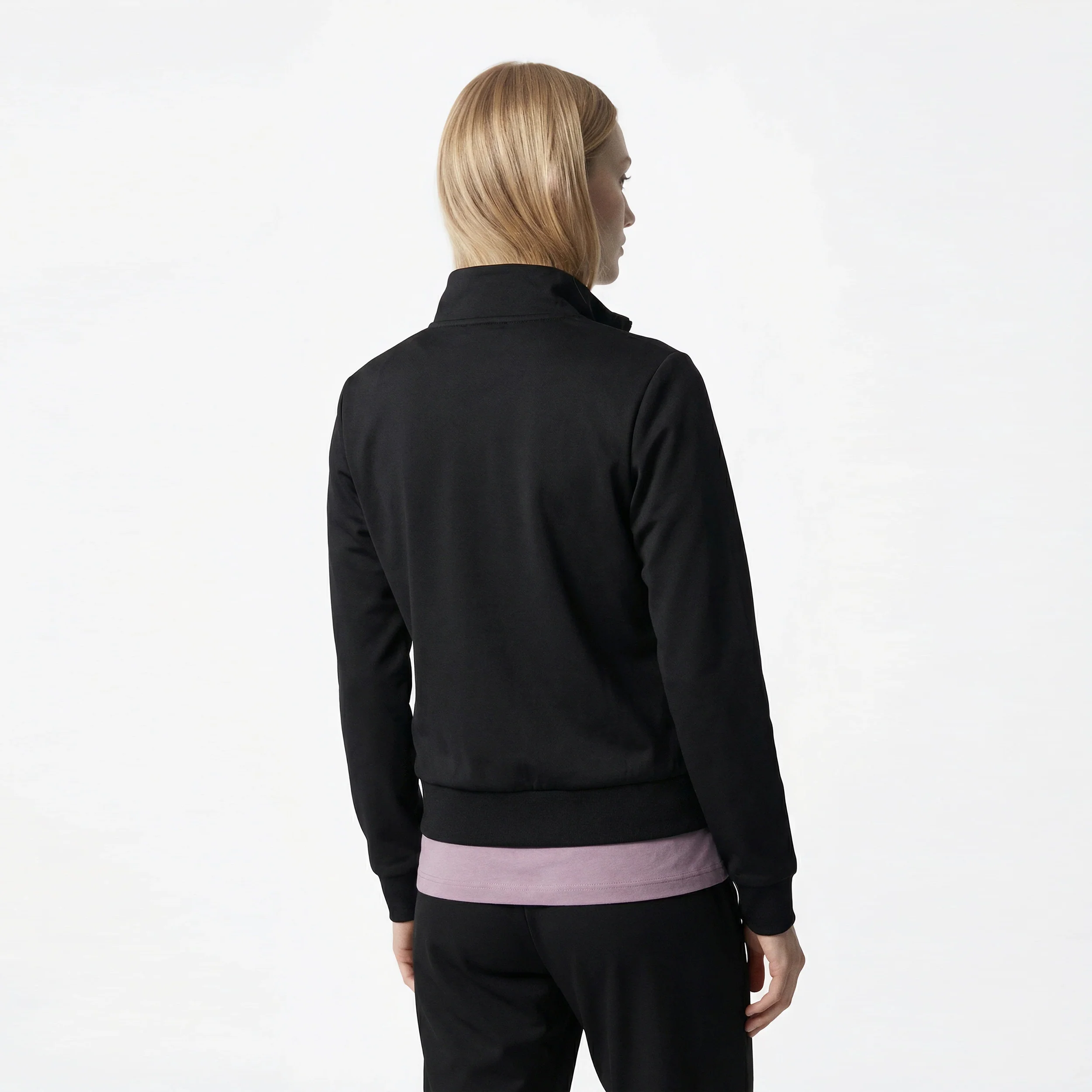 TrainingWomen's Sweatshirt                WOMEN'S SIZE GUIDE