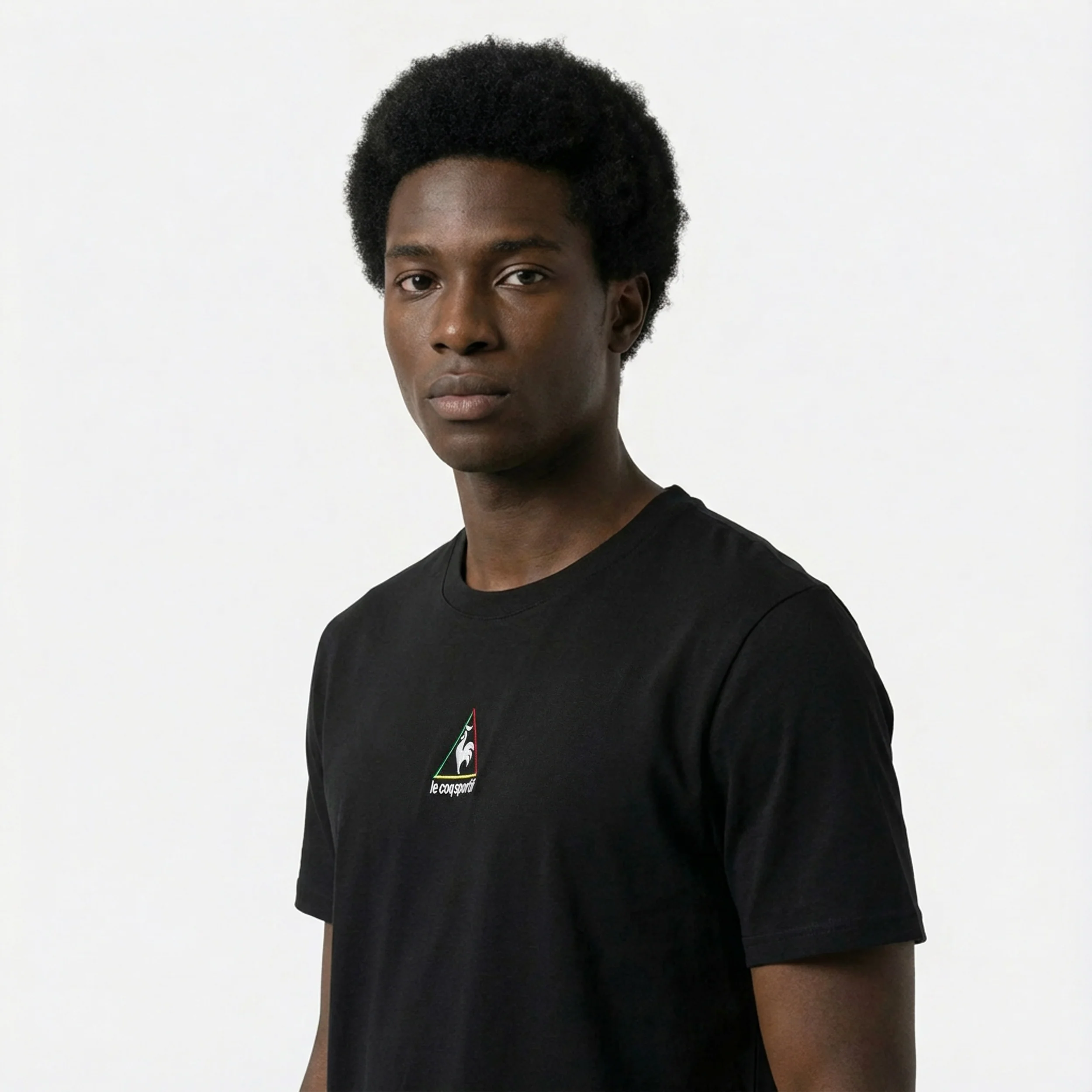 Men's Village des Nations Relaxed Fit T-shirt