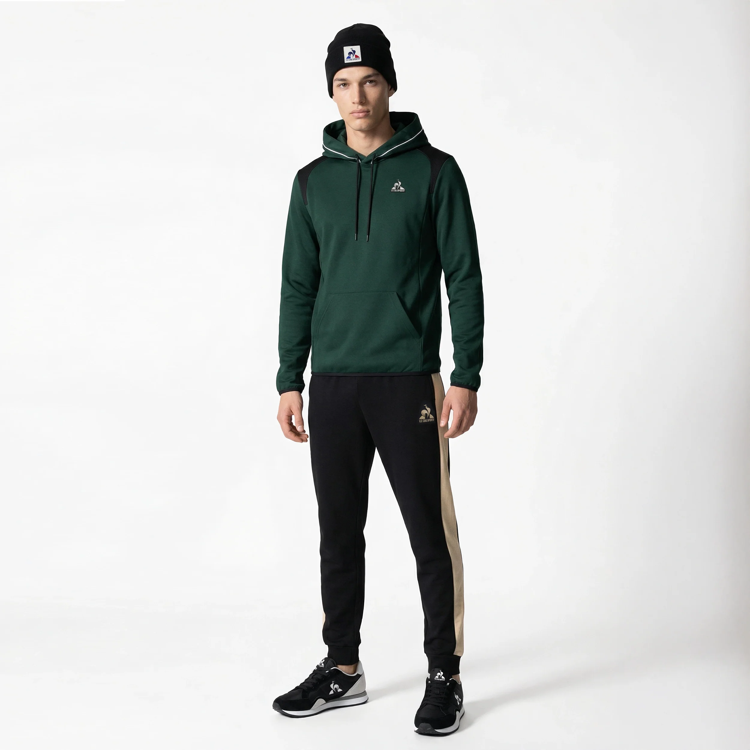 Coq d'ArgentMen's Hoodie                MEN'S SIZE GUIDE