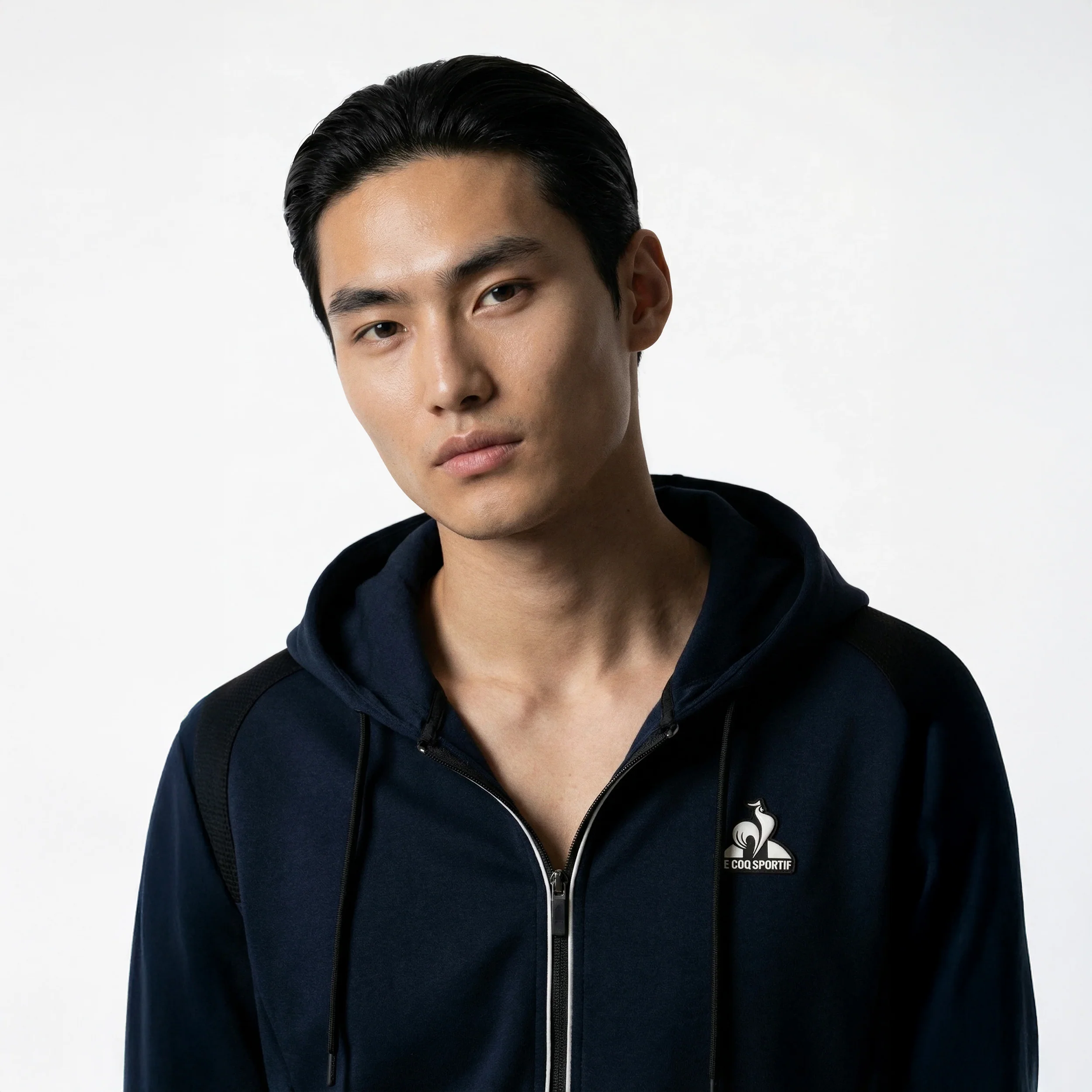 Coq d'ArgentMen's zipped hooded sweatshirt                MEN'S SIZE GUIDE