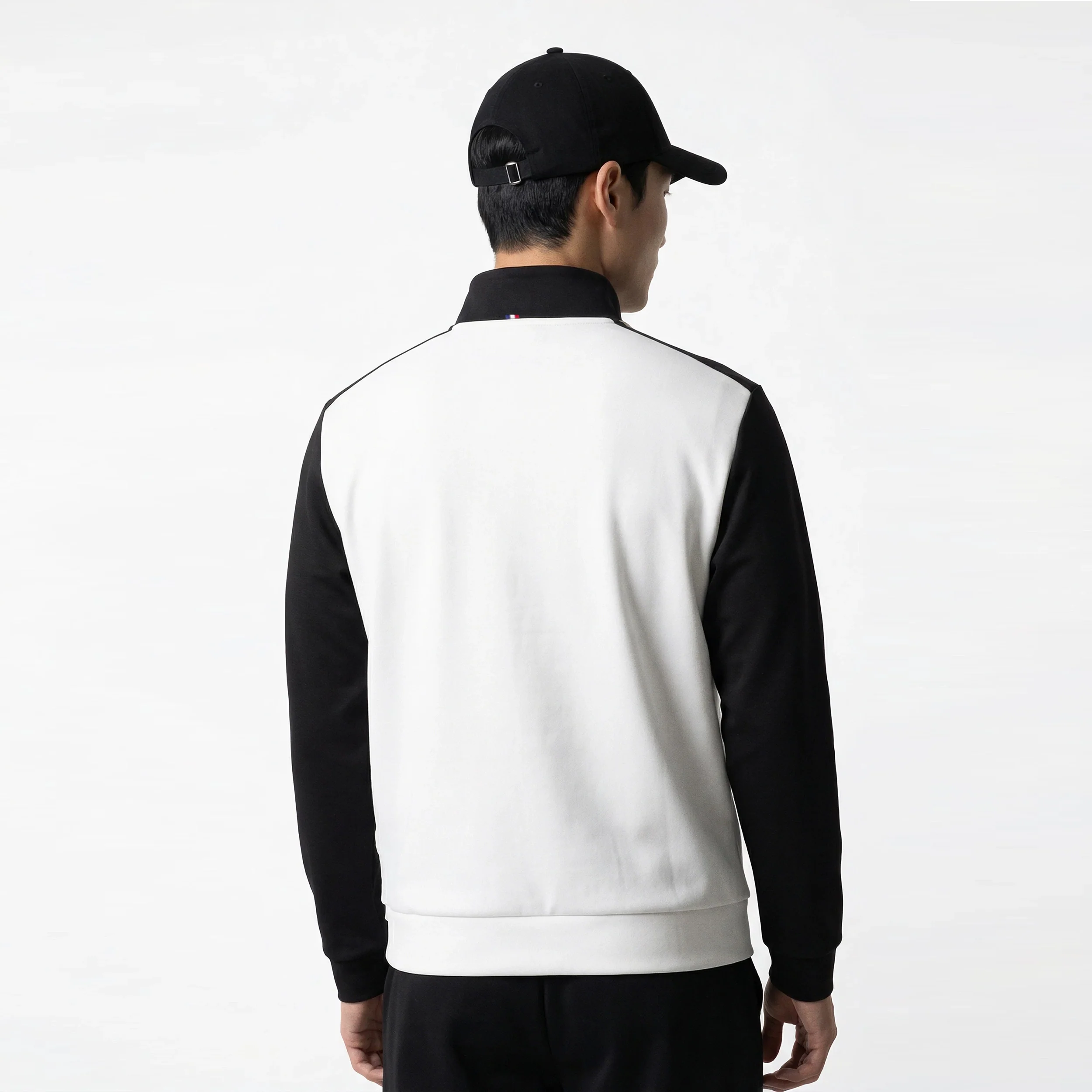 HéritageMen's Sweatshirt                MEN'S SIZE GUIDE