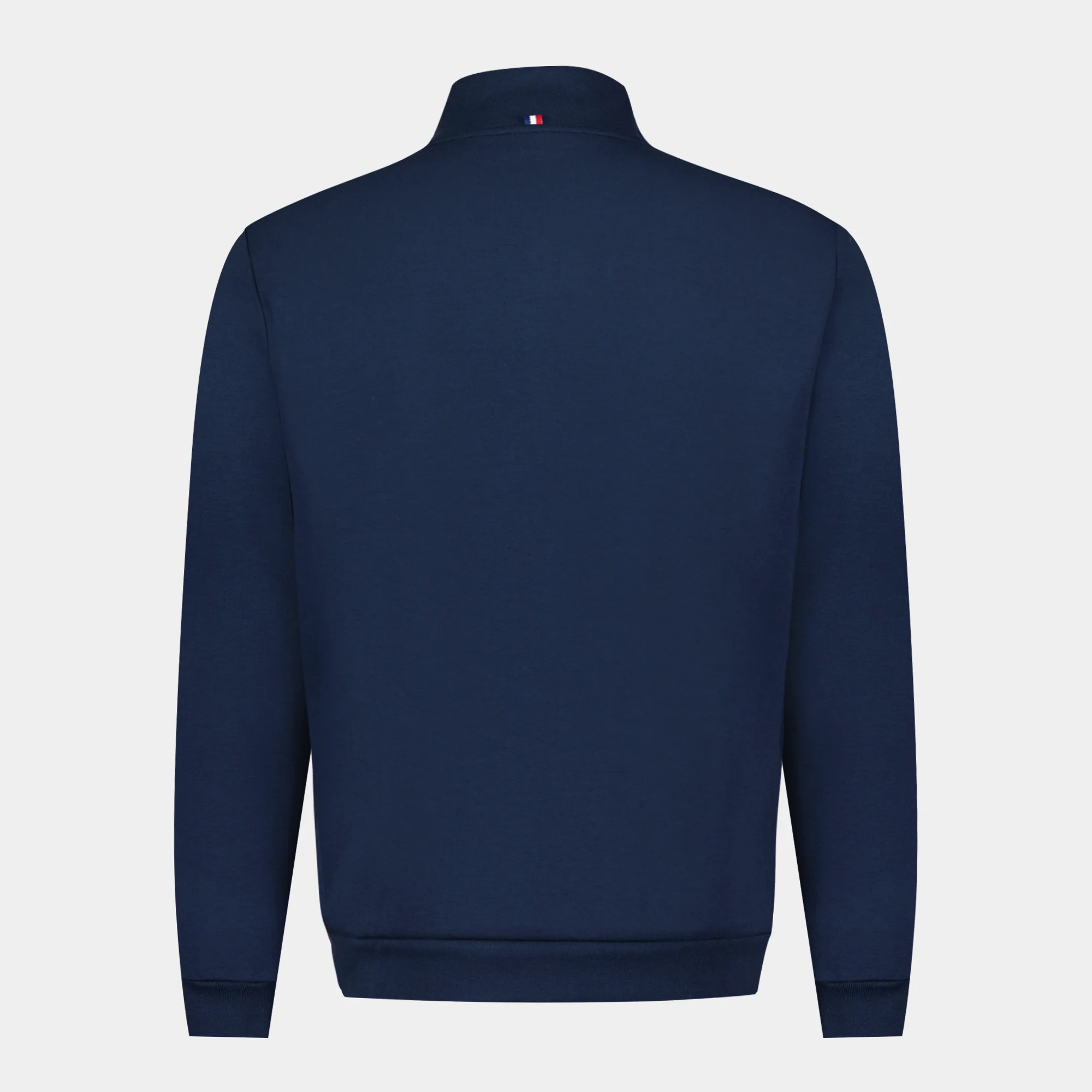EssentielsMen's Sweatshirt                MEN'S SIZE GUIDE
