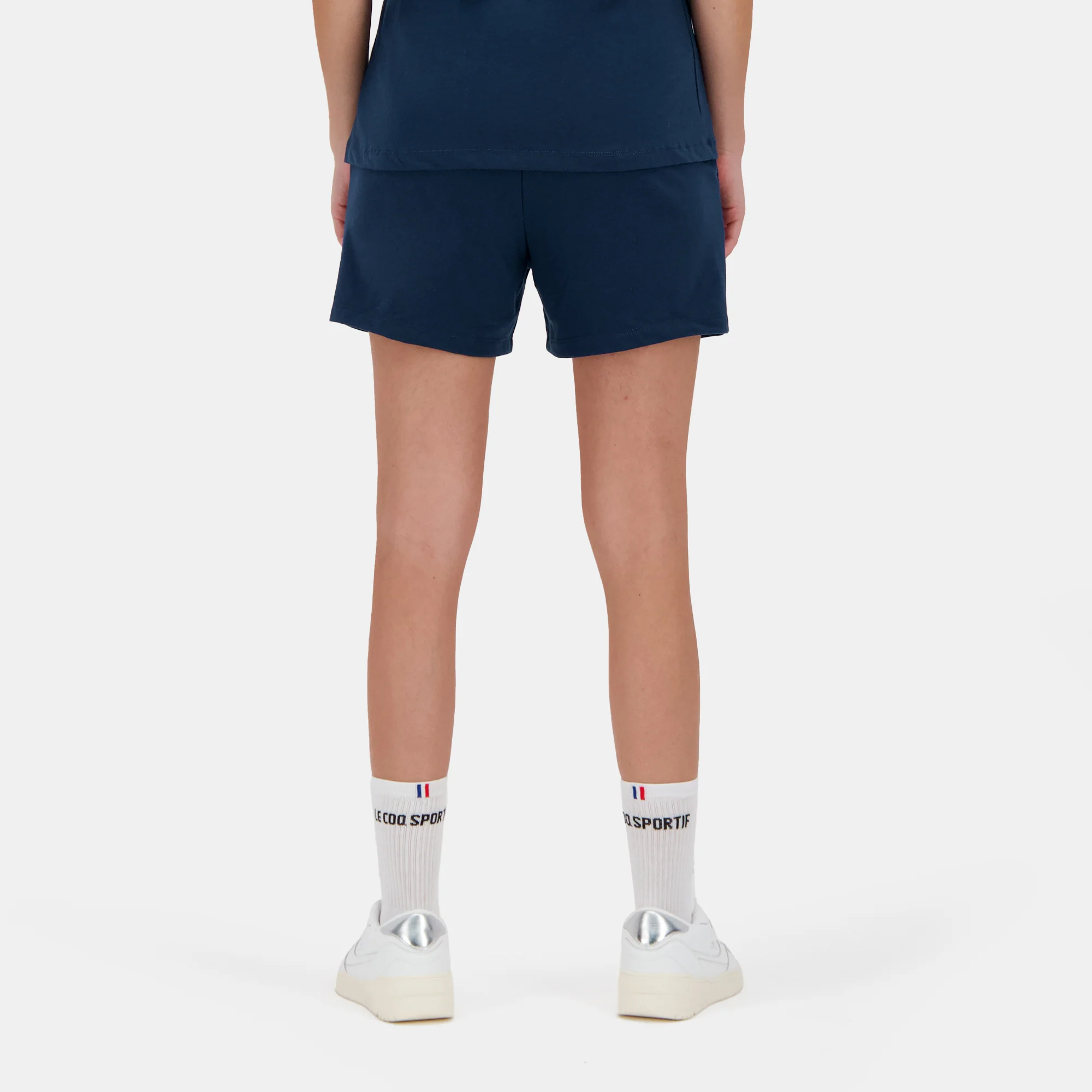 EssentielsWomen's Shorts                WOMEN'S SIZE GUIDE