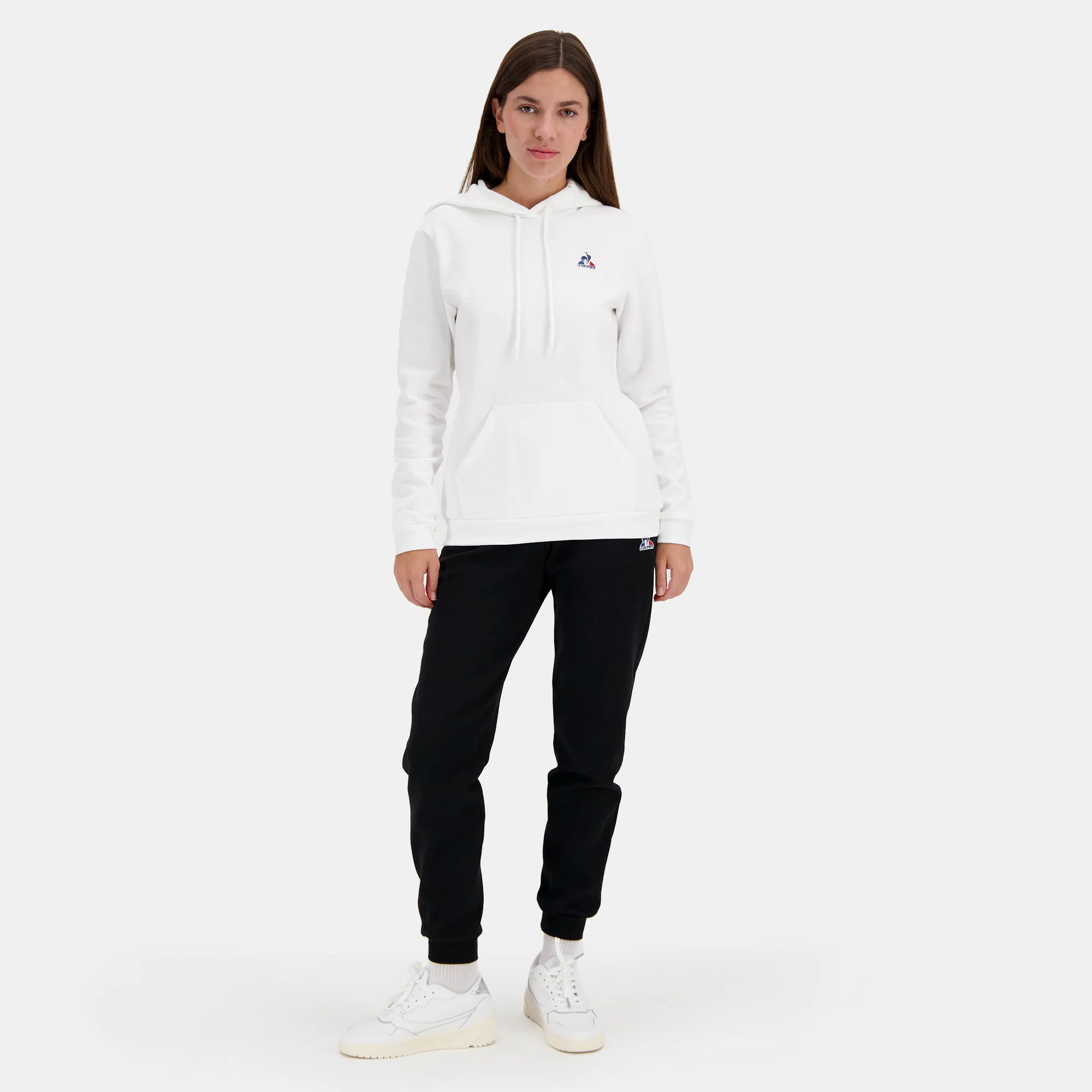 EssentielsWomen's Hoodie                WOMEN'S SIZE GUIDE