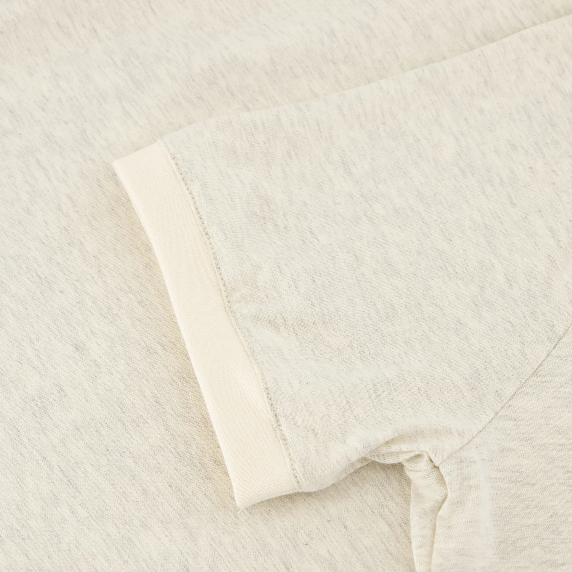 Ton sur tonMen's T-shirt                MEN'S SIZE GUIDE