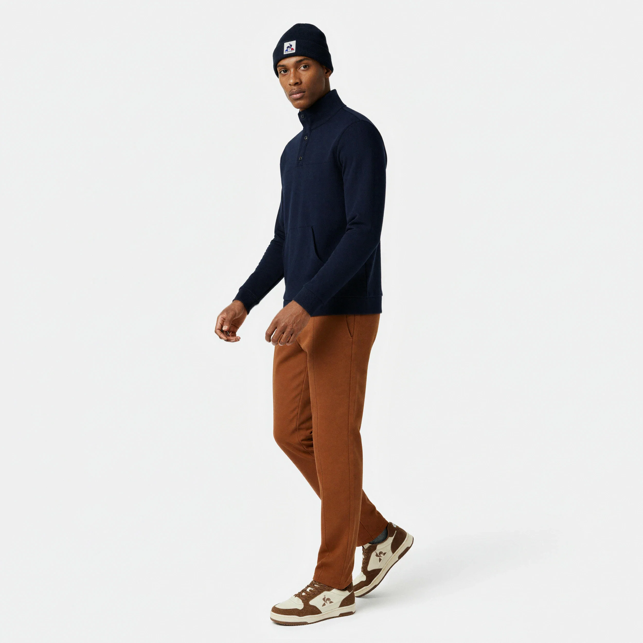 Ton sur tonMen's round neck sweatshirt                MEN'S SIZE GUIDE