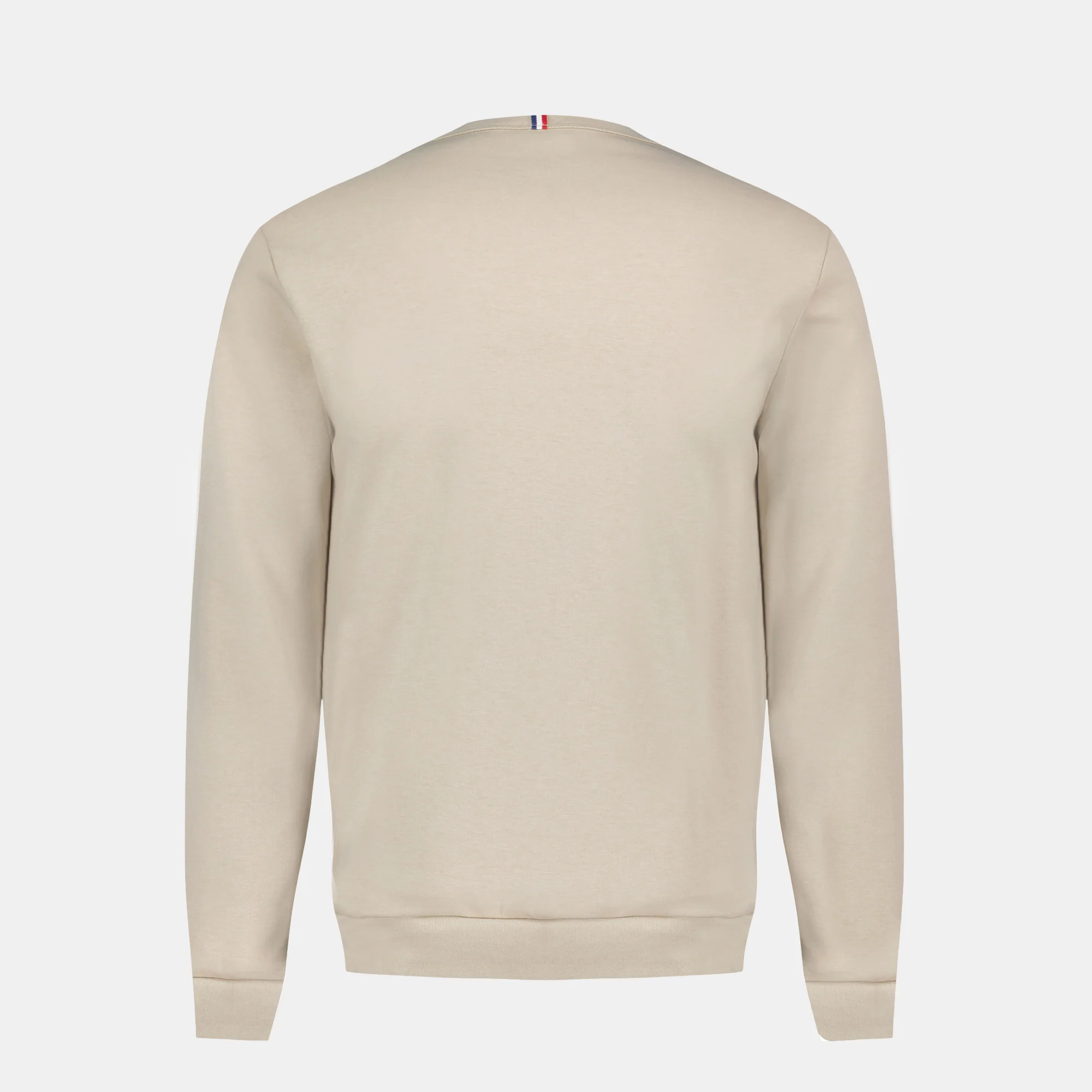 EssentielsMen's round neck sweatshirt                MEN'S SIZE GUIDE
