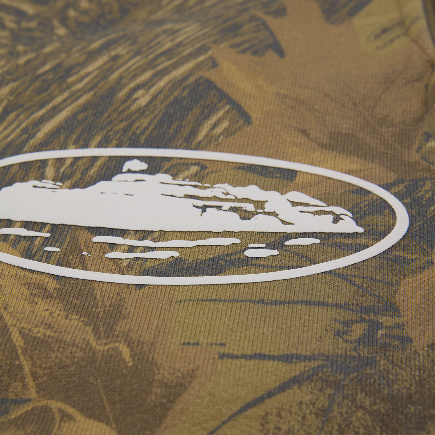 ISLAND PUFF PRINT ZIP HOODIE [OFF WHITE]