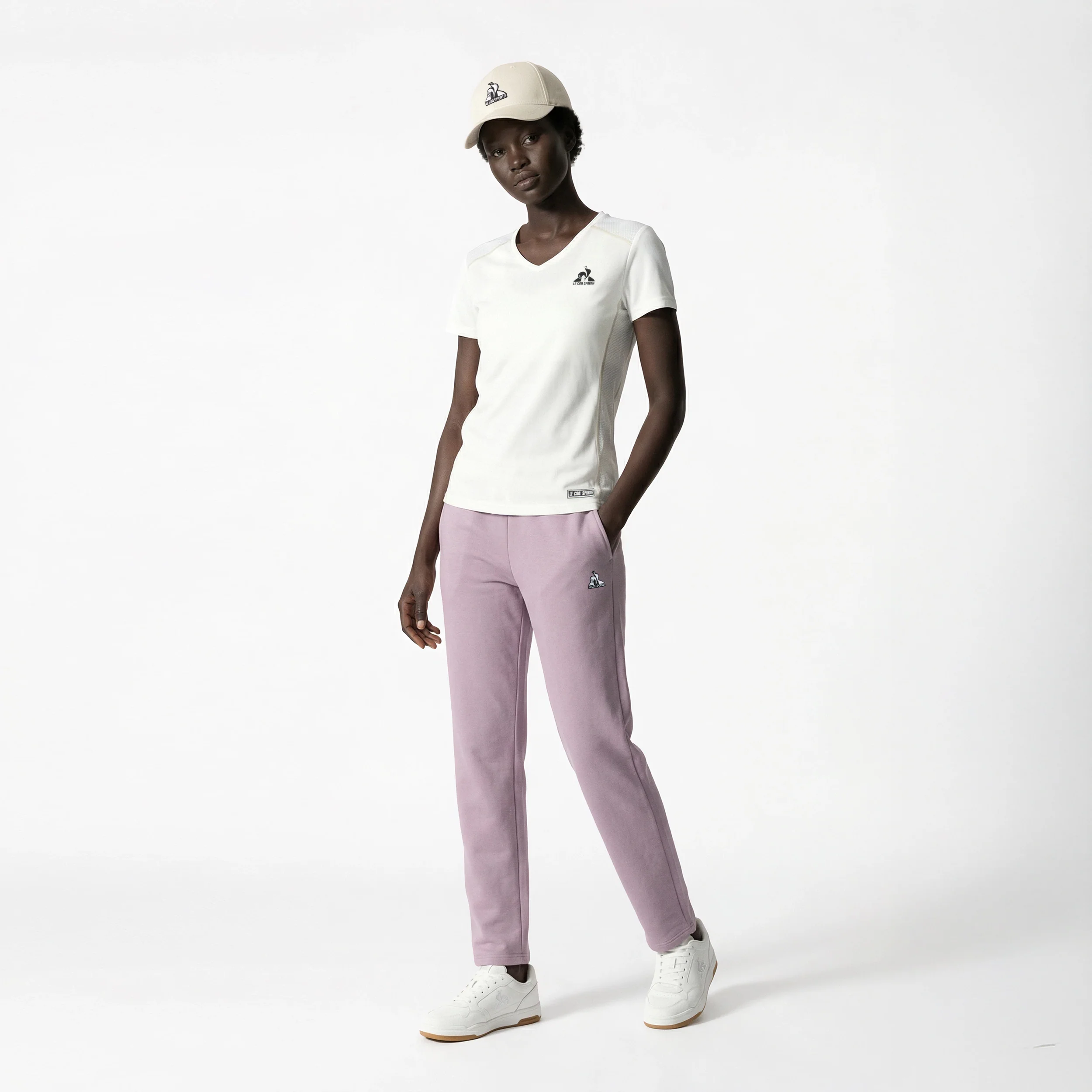 TrainingWomen's T-shirt                WOMEN'S SIZE GUIDE