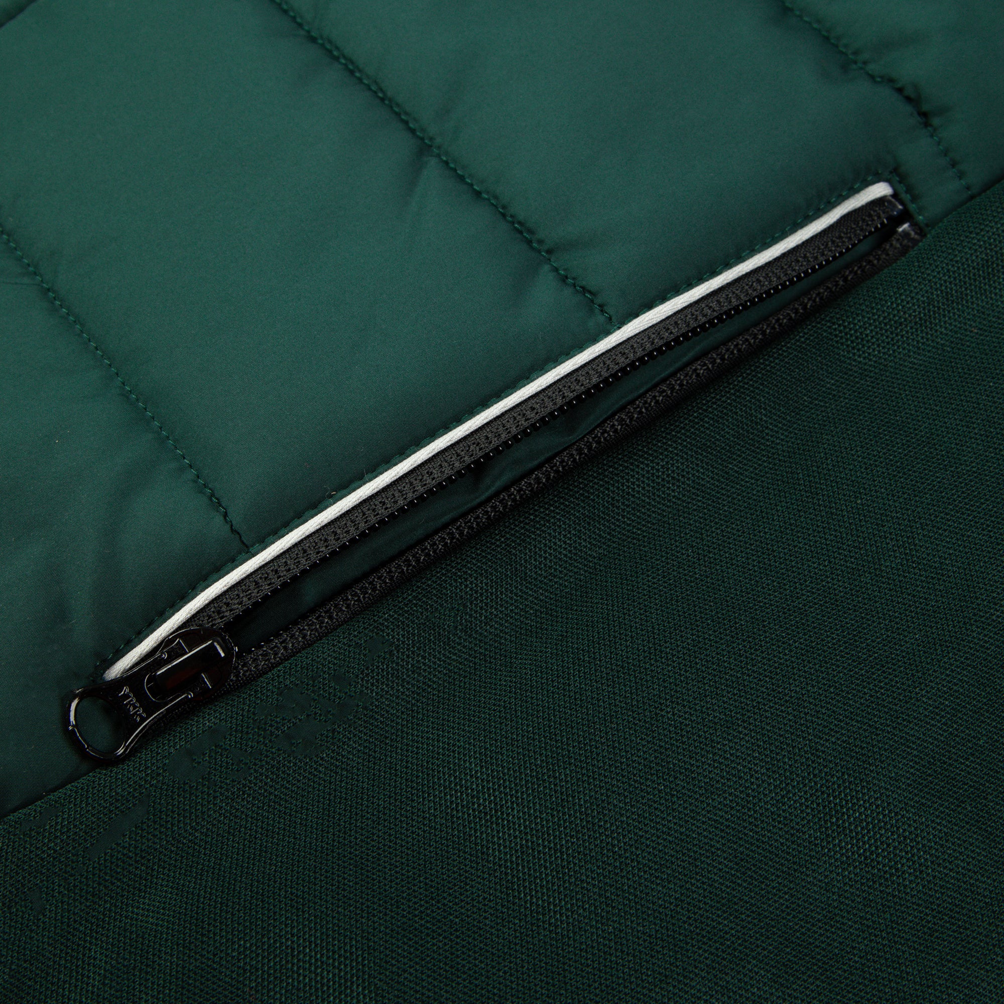 EssentielsMen's Sleeveless Down Jacket                MEN'S SIZE GUIDE