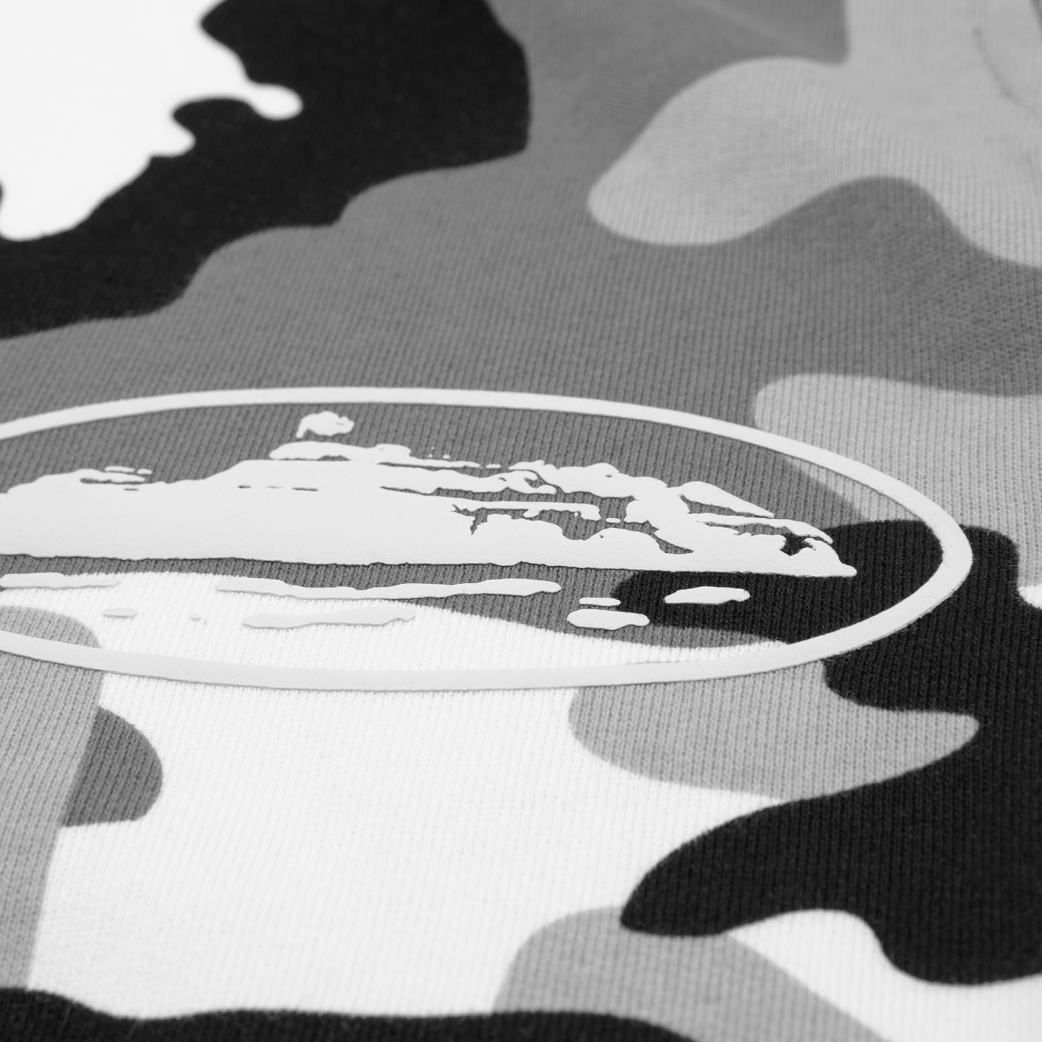 ISLAND PUFF PRINT SWEATSHORT [OFF WHITE]