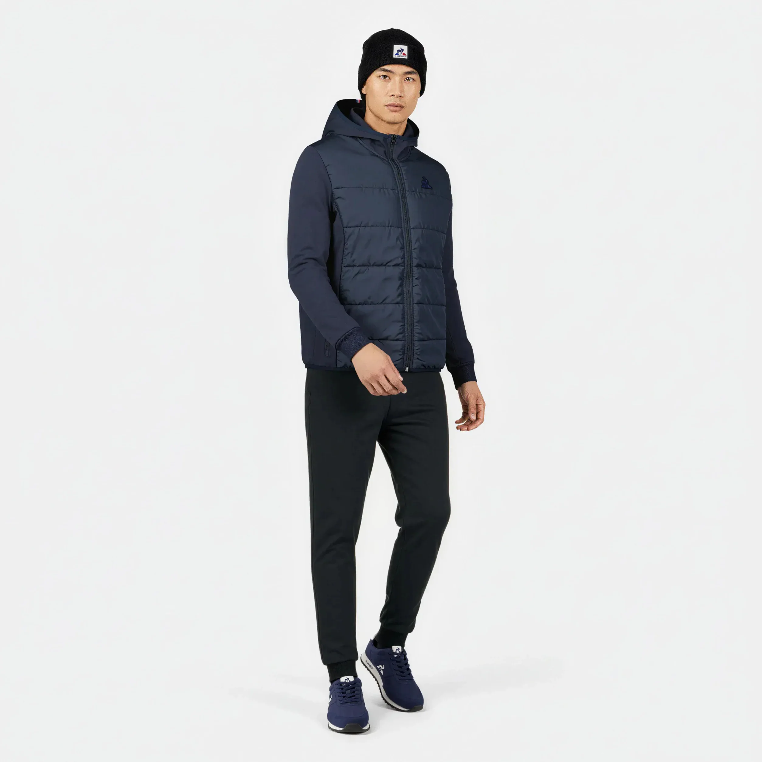 Ton sur tonMen's Hooded Zip Sweatshirt                MEN'S SIZE GUIDE