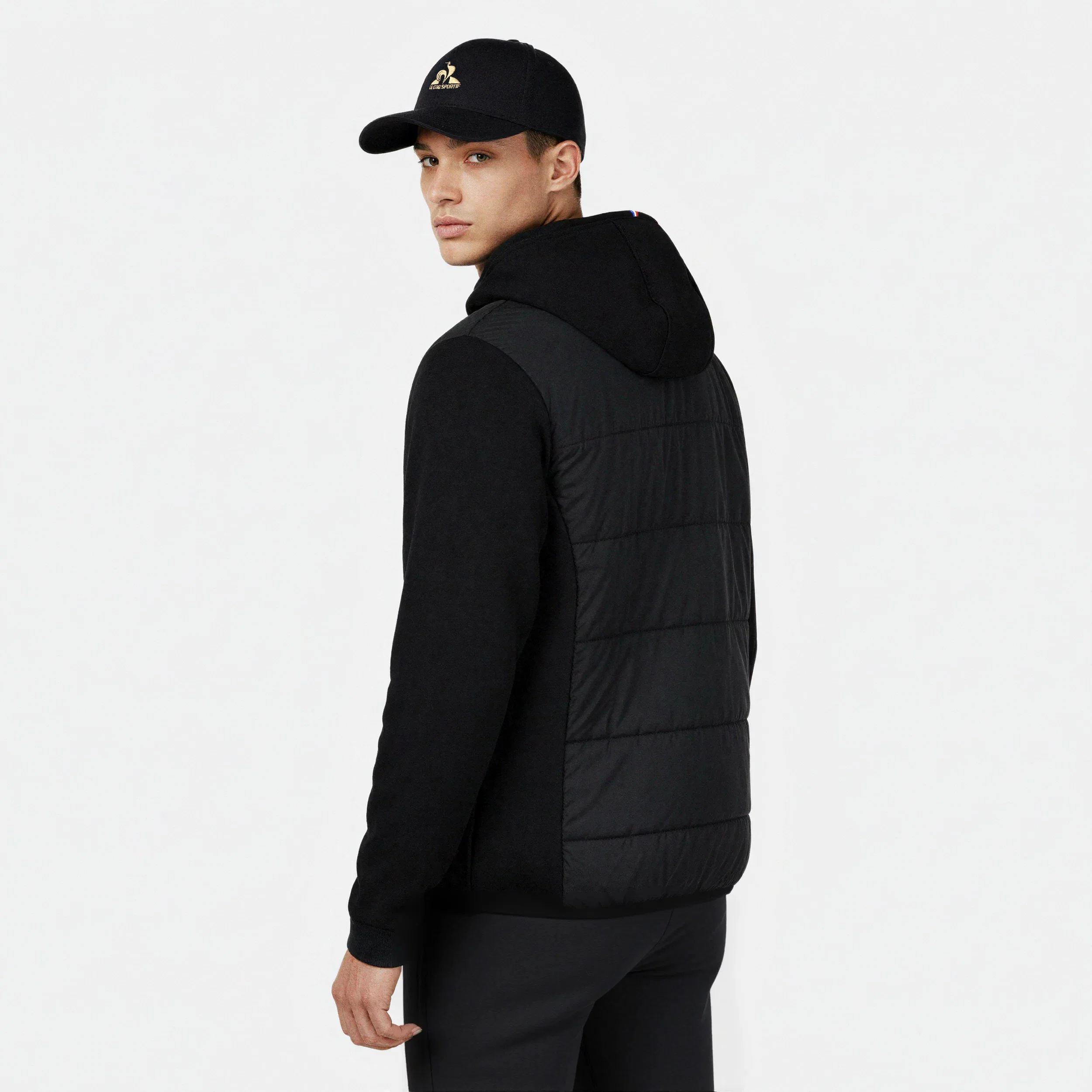 Ton sur tonMen's Hooded Zip Sweatshirt                MEN'S SIZE GUIDE