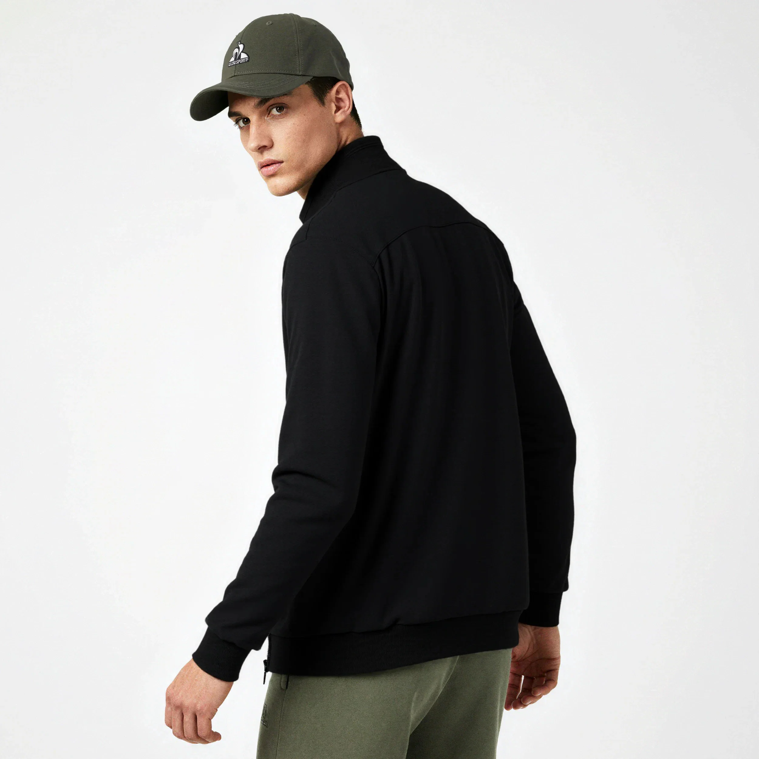 Coq d'OrMen's zipped sweatshirt                MEN'S SIZE GUIDE