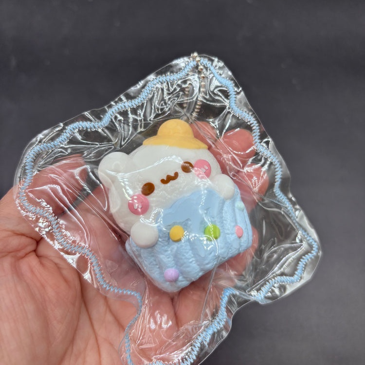 Keychain mini/small hamster cupcake taba cute
