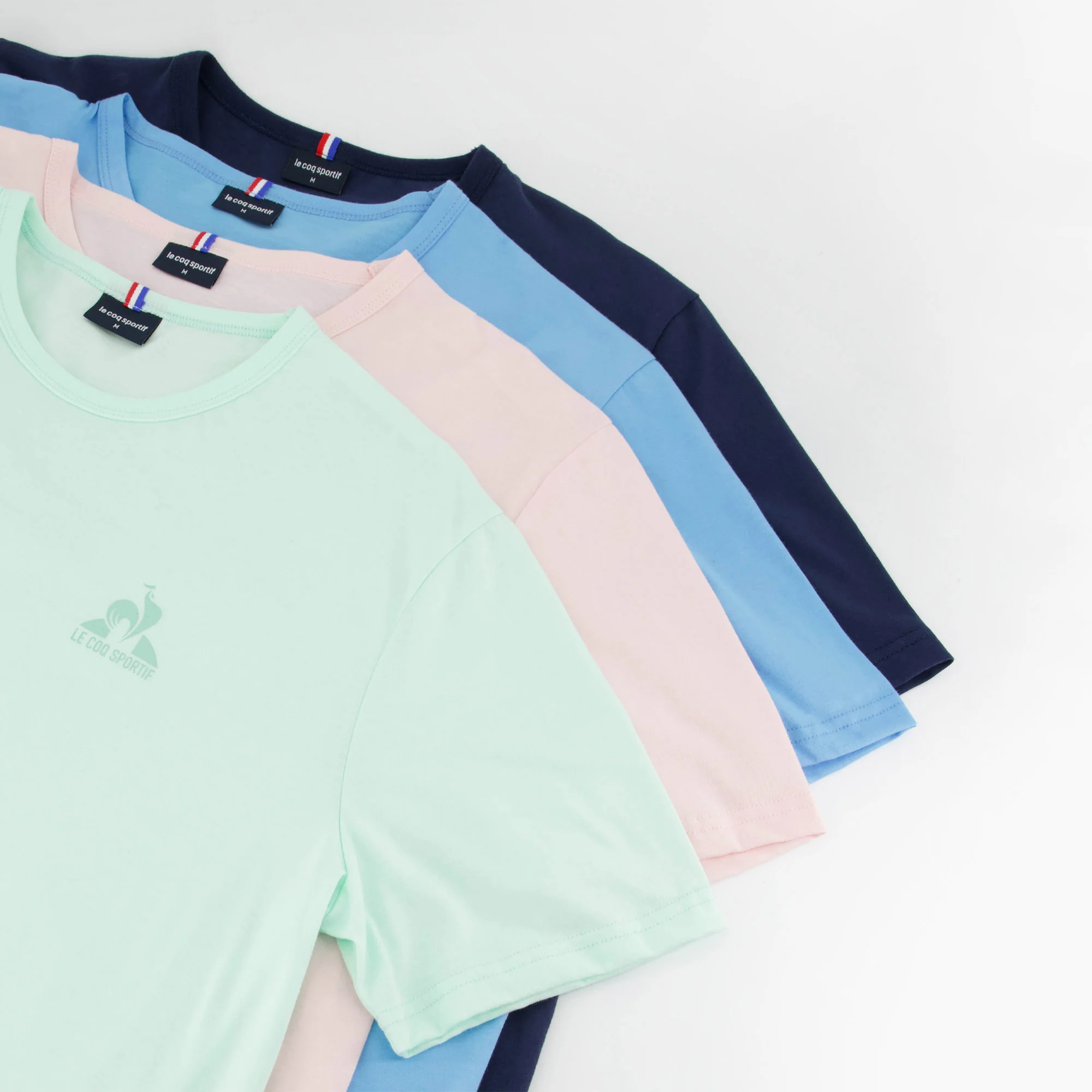 EssentielsMen's pastel green t-shirt                MEN'S SIZE GUIDE