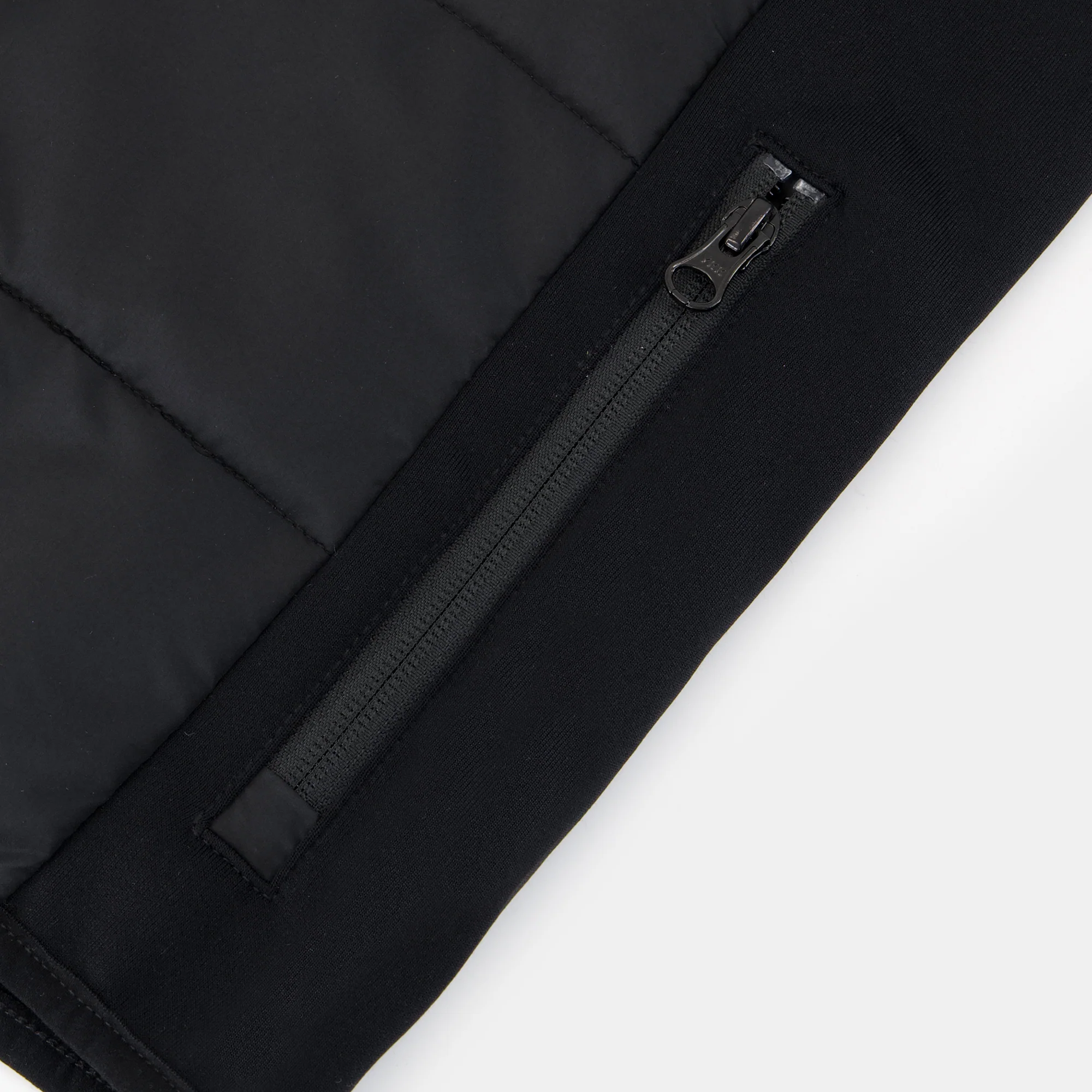 Ton sur tonMen's Hooded Zip Sweatshirt                MEN'S SIZE GUIDE