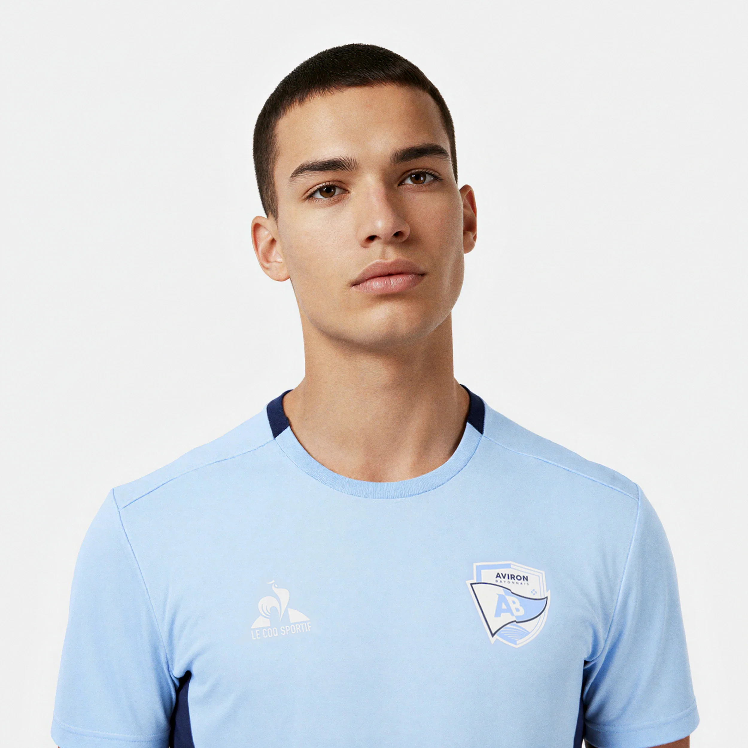 Aviron Bayonnais - tenue d'entrainementMen's T-shirt                MEN'S SIZE GUIDE