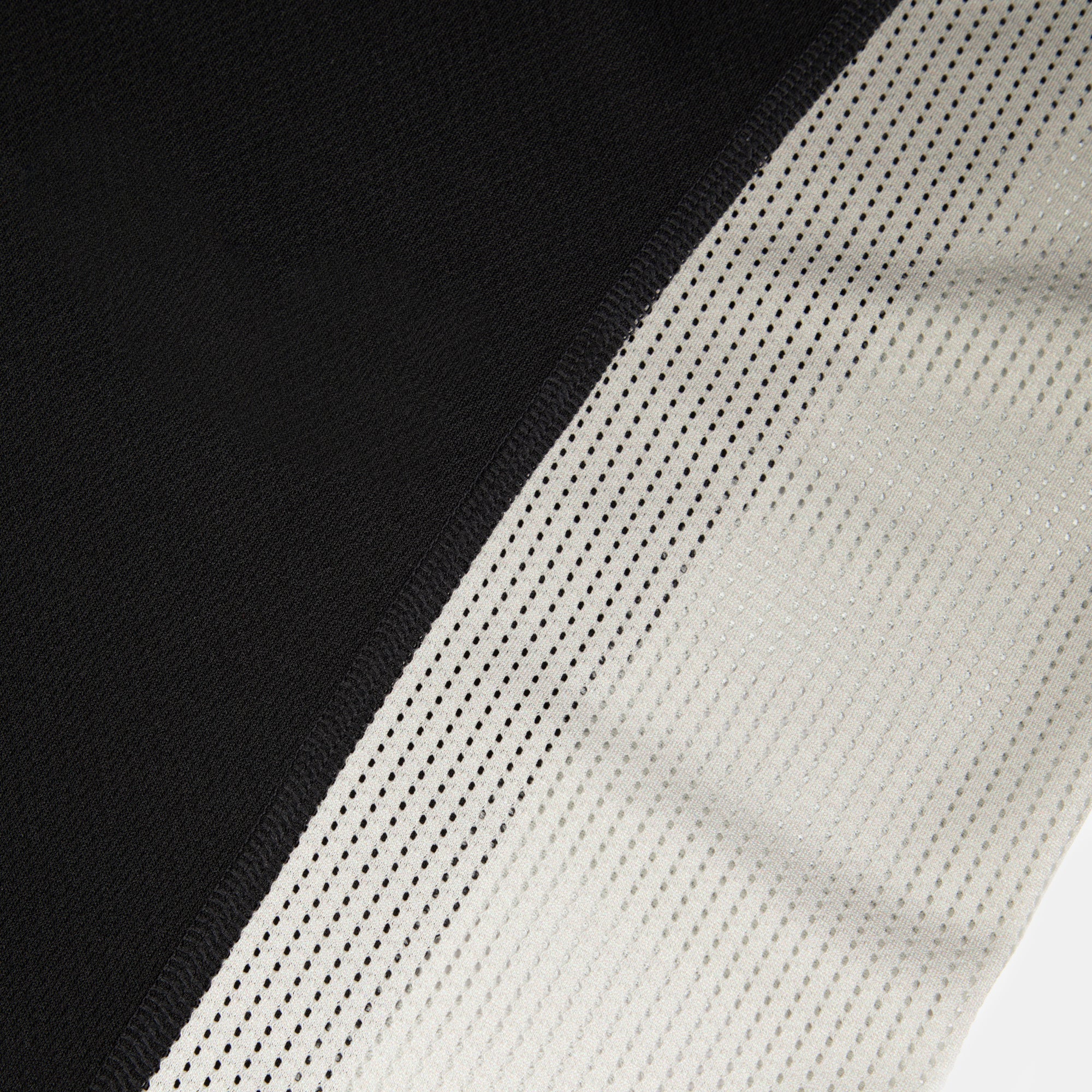 TrainingMen's T-shirt                MEN'S SIZE GUIDE