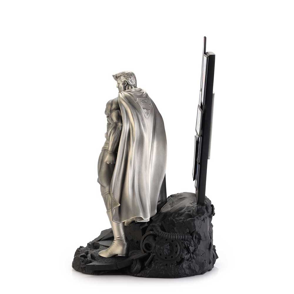 Superman The Dark Knight Returns Figurine